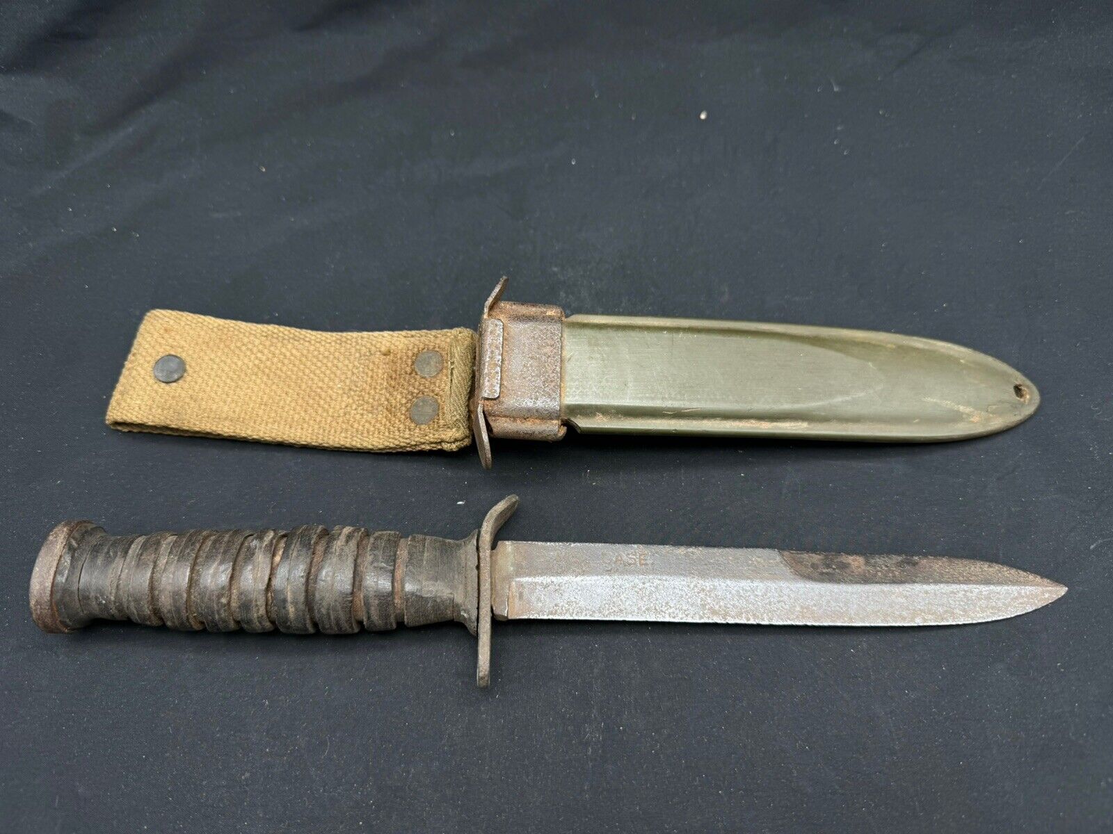Vintage WW2 US M3 CASE FIGHTING KNIFE w/ SHEATH