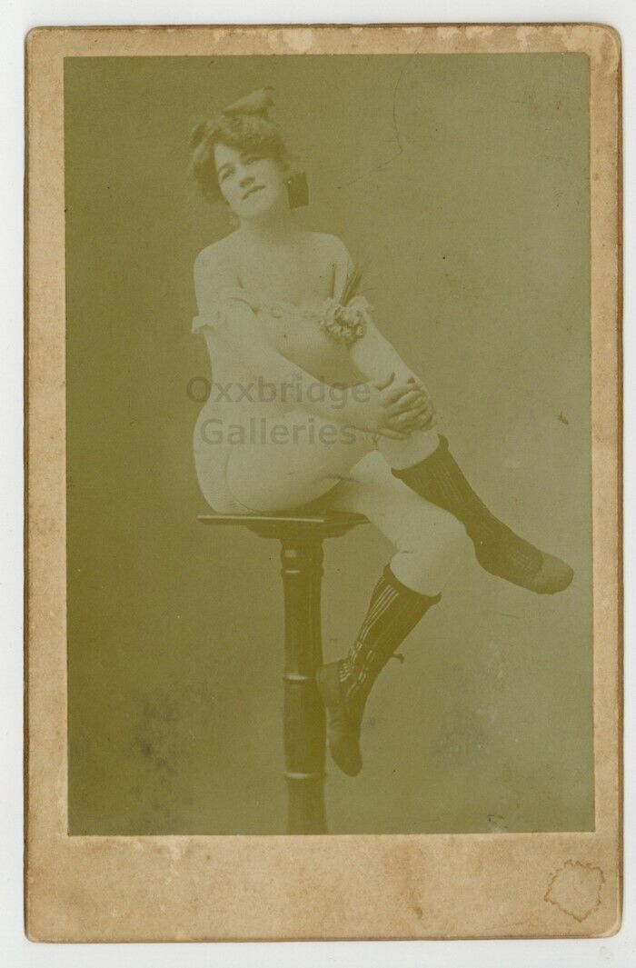 Female Prostitute On Pedestal 1870 Cabinet Card Brothel Photo Sex Worker Pinup
