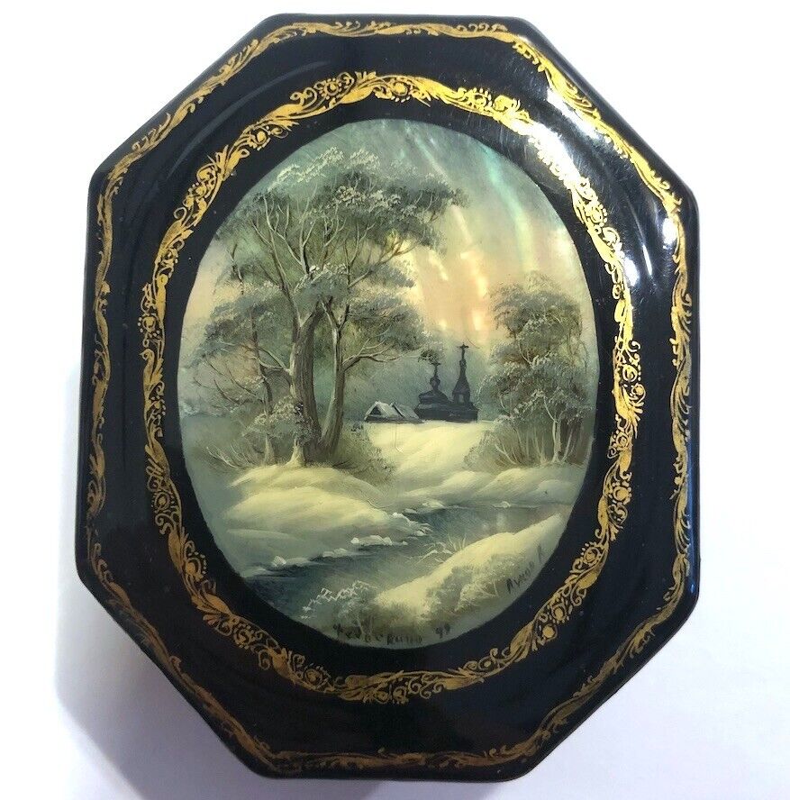 Beautiful Vintage Hand Made Hand Painted Russian Lacquer Box Abalone Art - cr