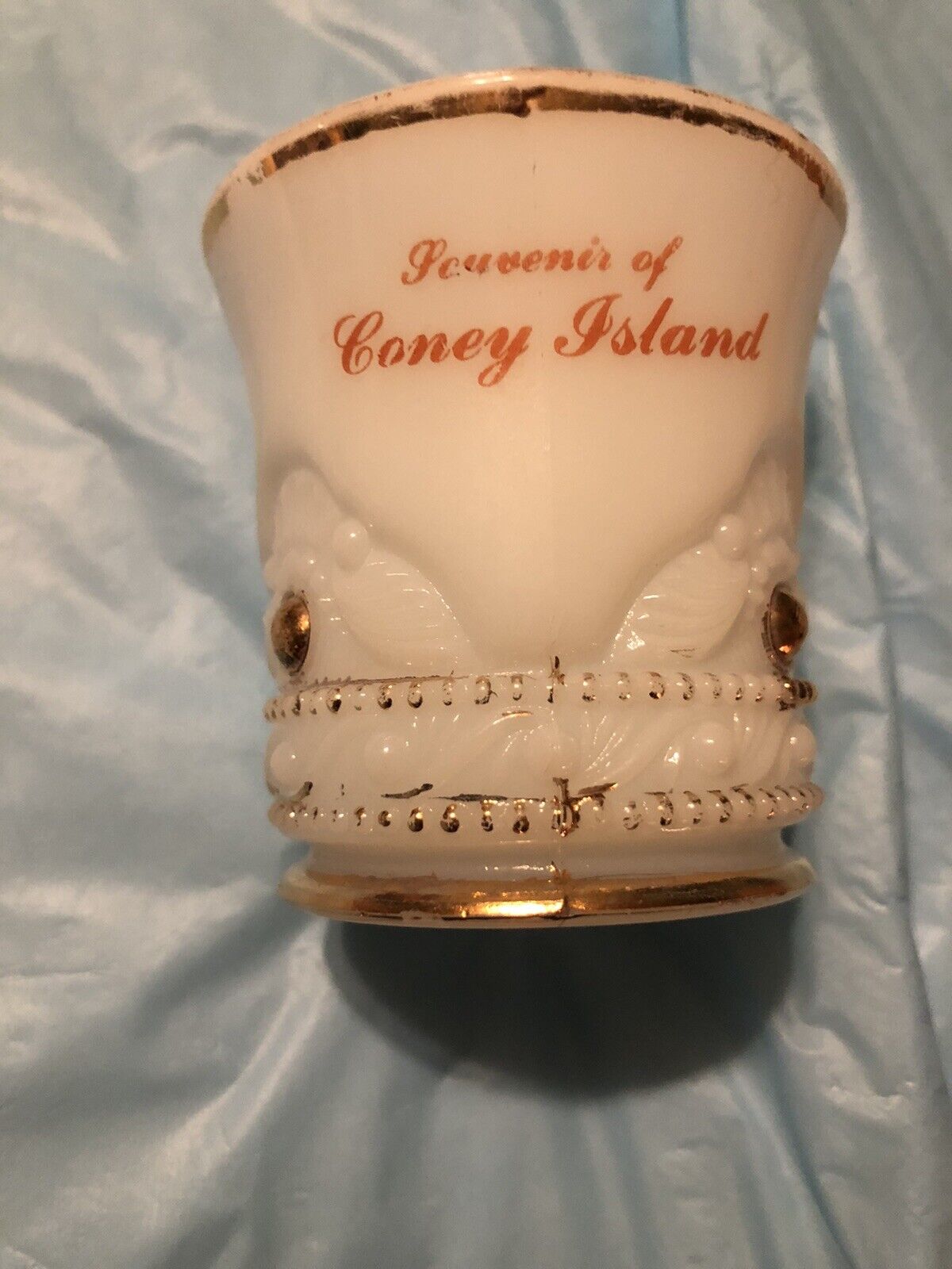 SOUVENIR OF CONEY ISLAND NYC VINTAGE MILK GLASS TOOTHPICK HOLDER RARE CIRCA 1905