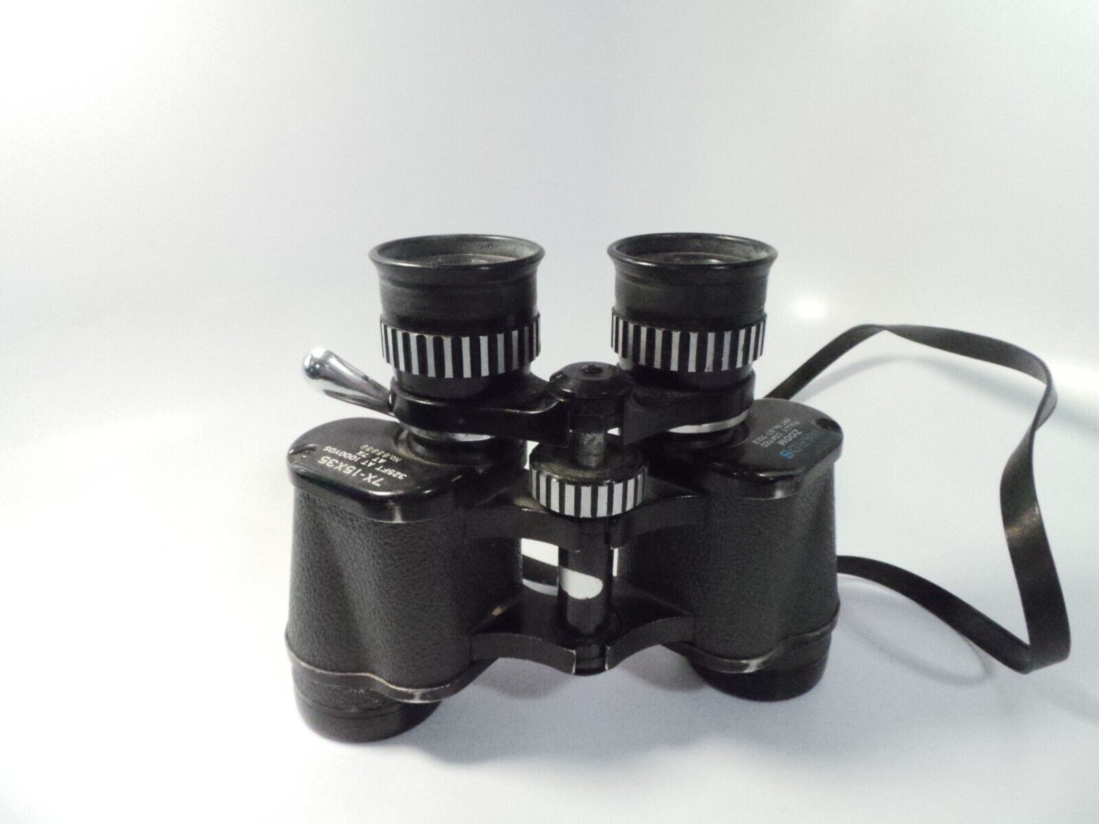 Vintage Wards Focus Zoom Fully Coated 7X - 15x35 325 FT at 1000 YDS Binoculars