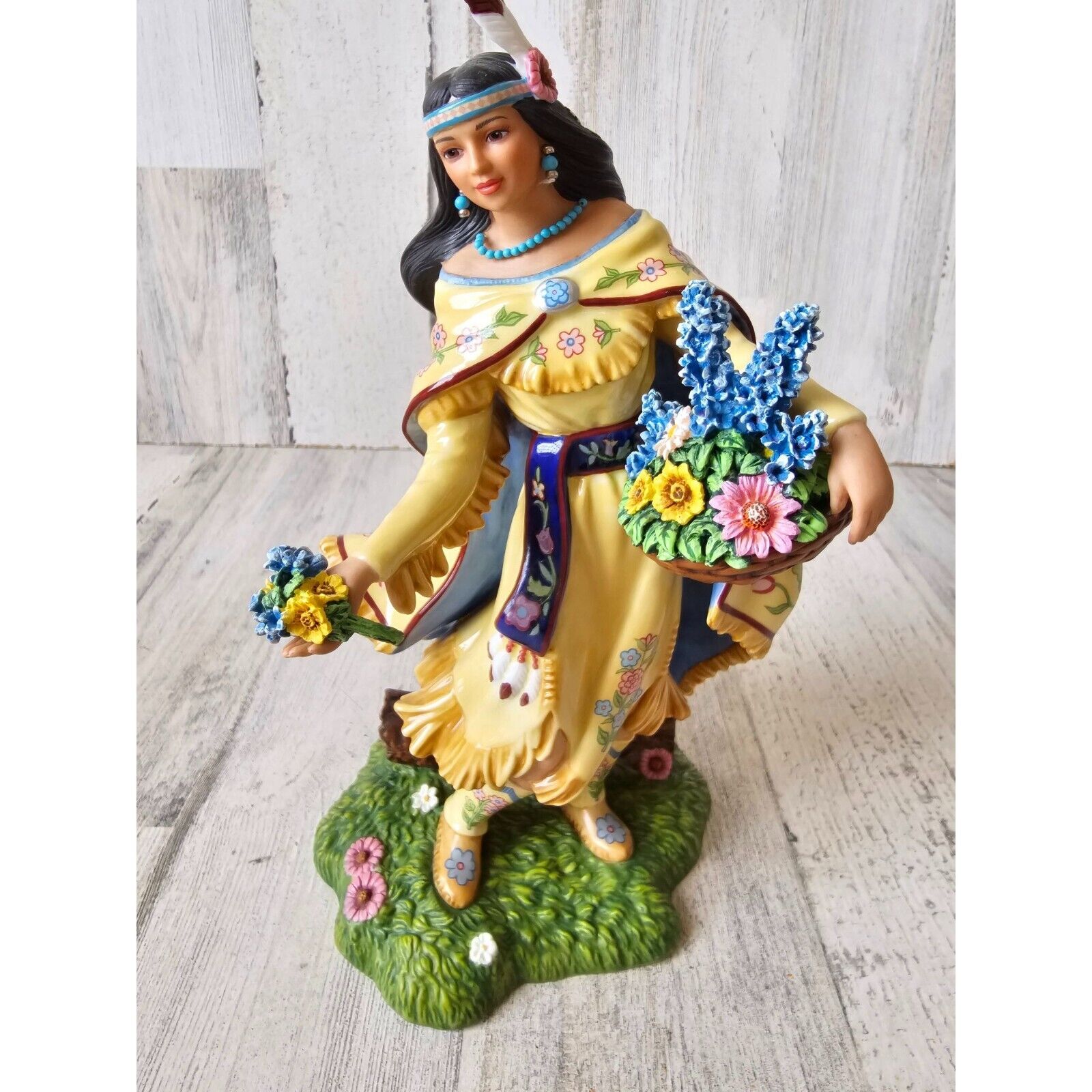 Danbury mint spring blossom Pocahontas RARE Indian statue figurine vintage flowe