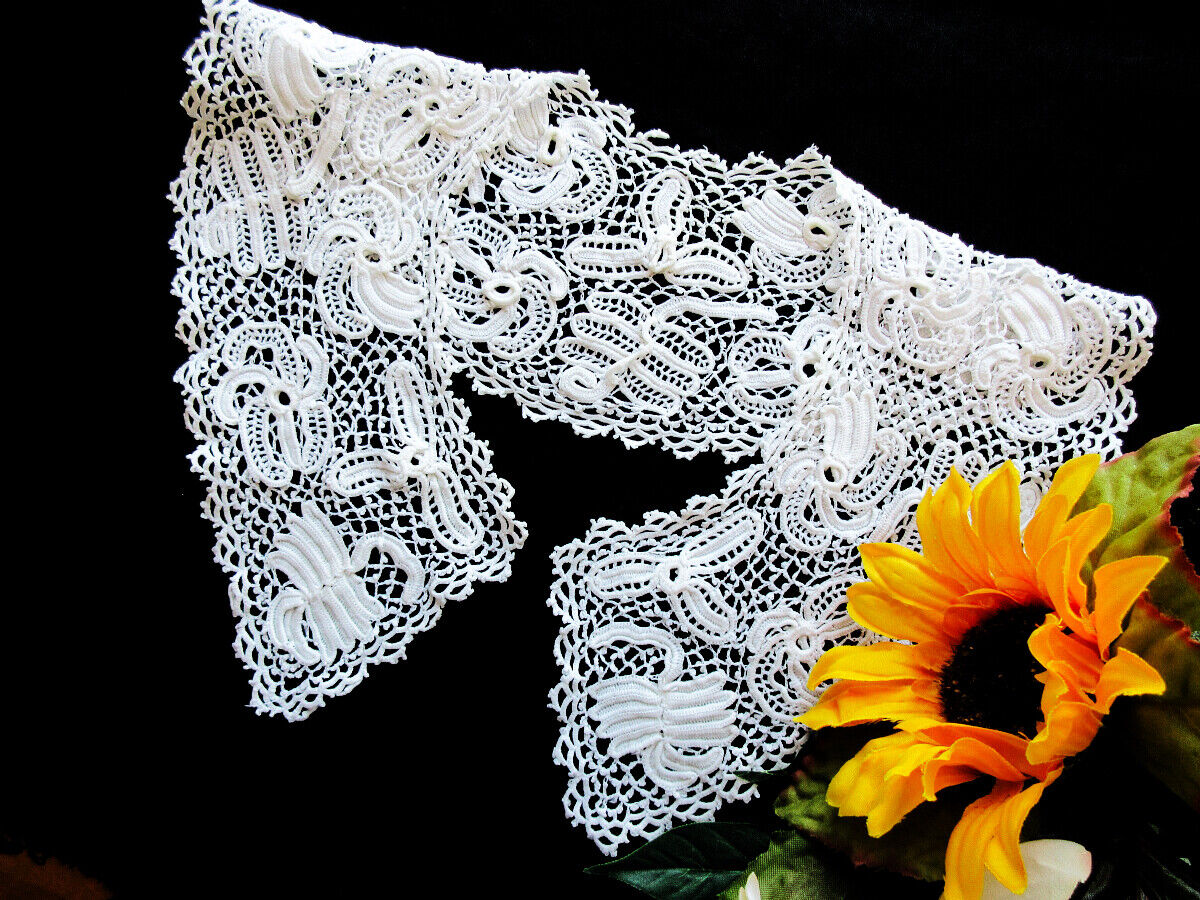  Irish Clones Crochet Lace Collar -Sweet Antique Handmade Adorable