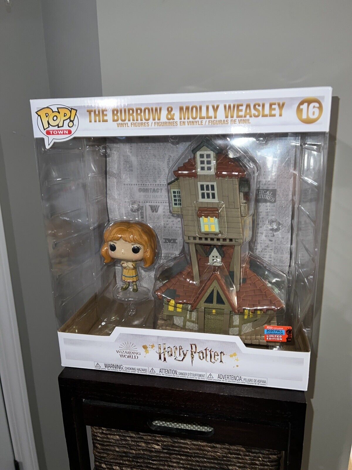 The Burrow & Molly Weasley #16 - Harry Potter Funko Pop Town
