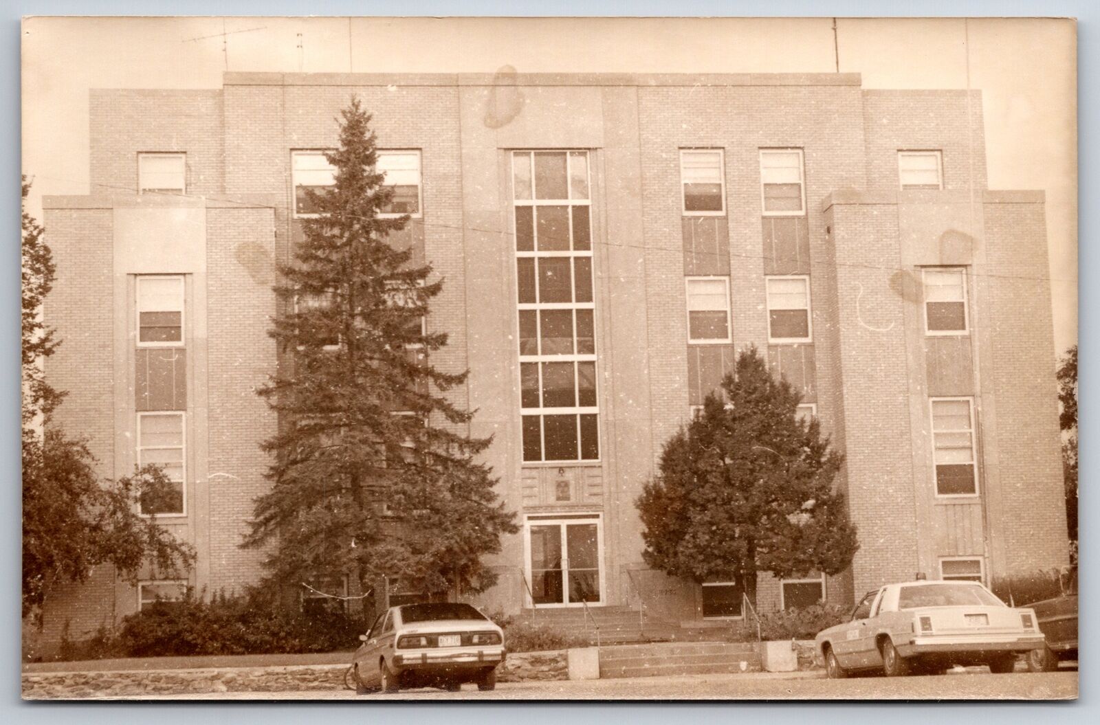 Mott North Dakota~Hettinger County Courthouse From Parking Lot~1970s RPPC