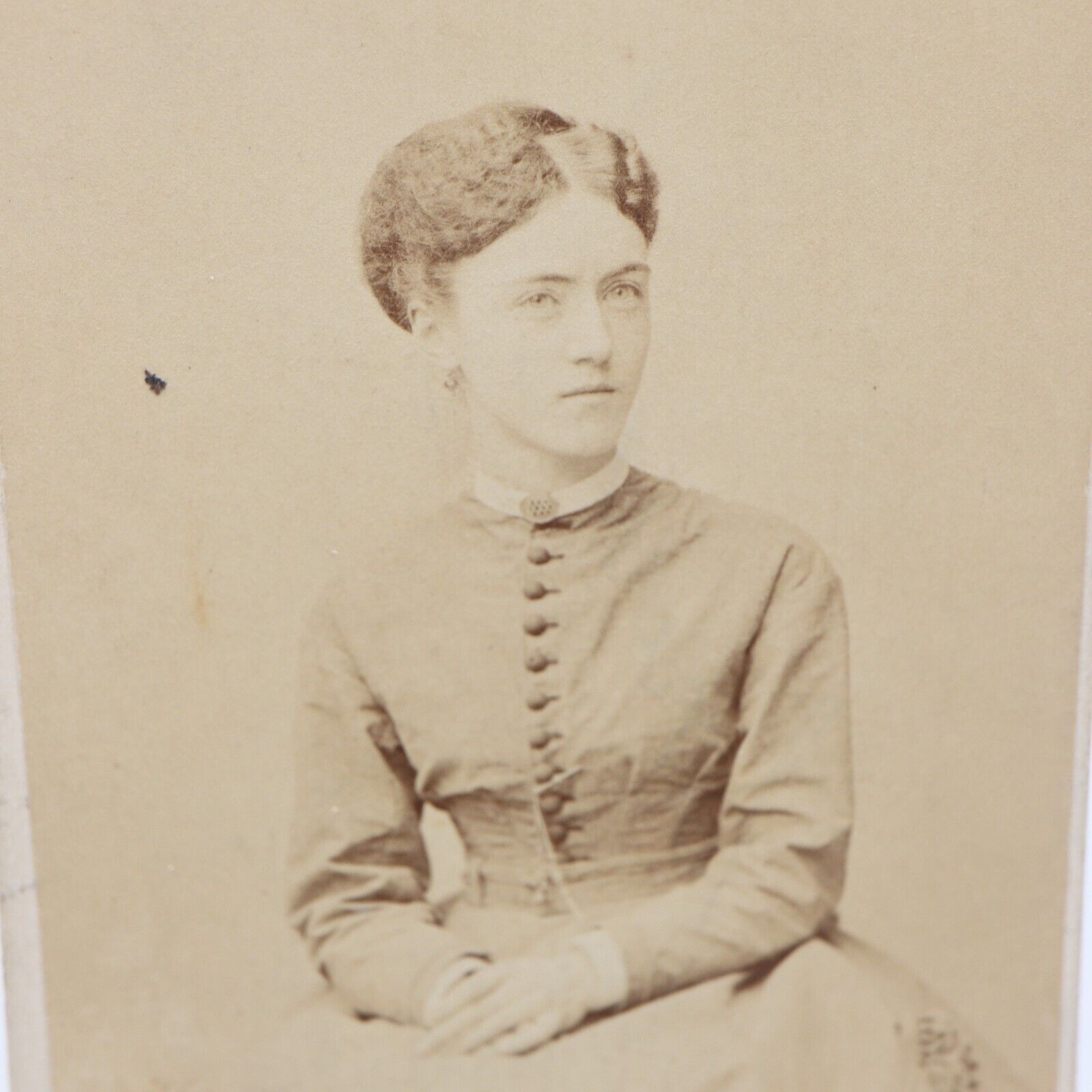 Antique 1800s CDV Photo Very Beautiful Young Woman