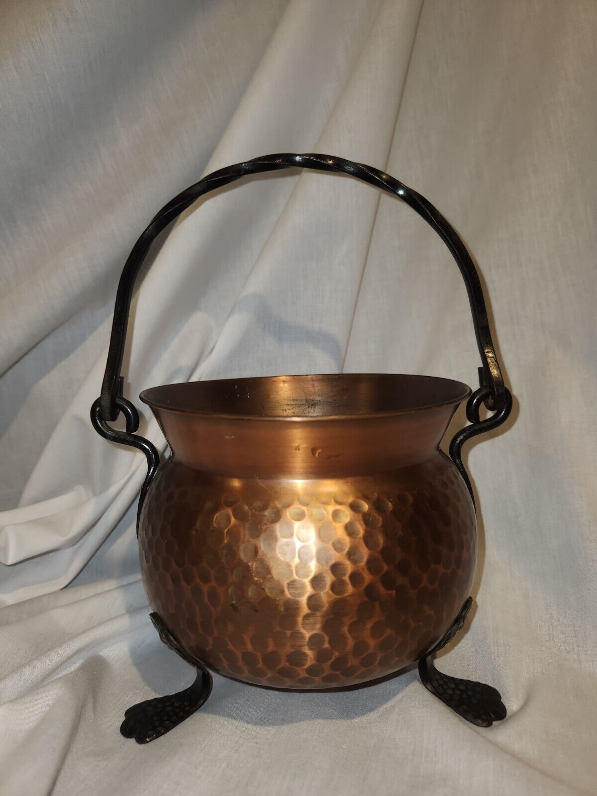 Vintage Farmhouse Copper & Iron Small Cauldron/Kettle Pot-Approx 6\