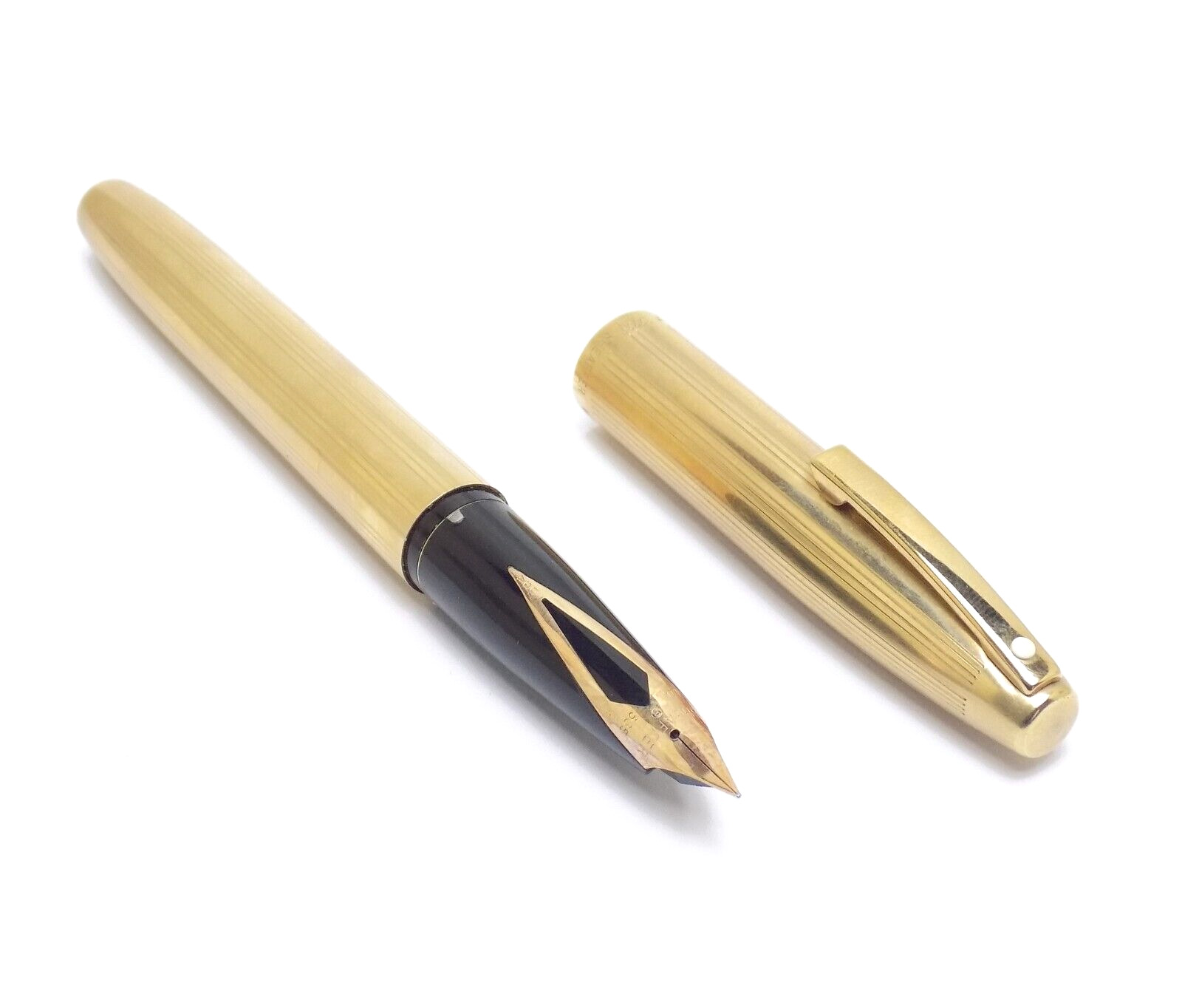 Vintage Sheaffer 797 Gold Fountain Pen- Nib 14K