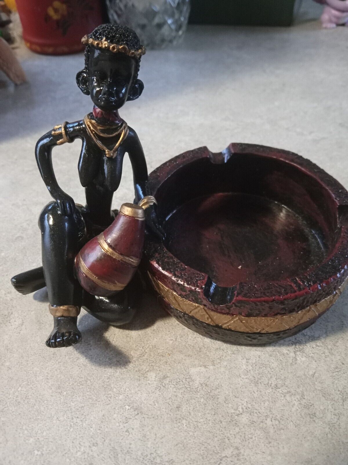 African Tribal Women with a Ashtray Figure Vintage (1)