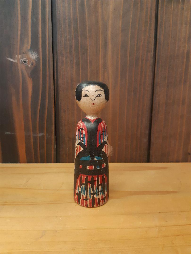 Specially Selected Ogura Ishizo Hokkaido Otarukoyasu Japanese Kokeshi Doll