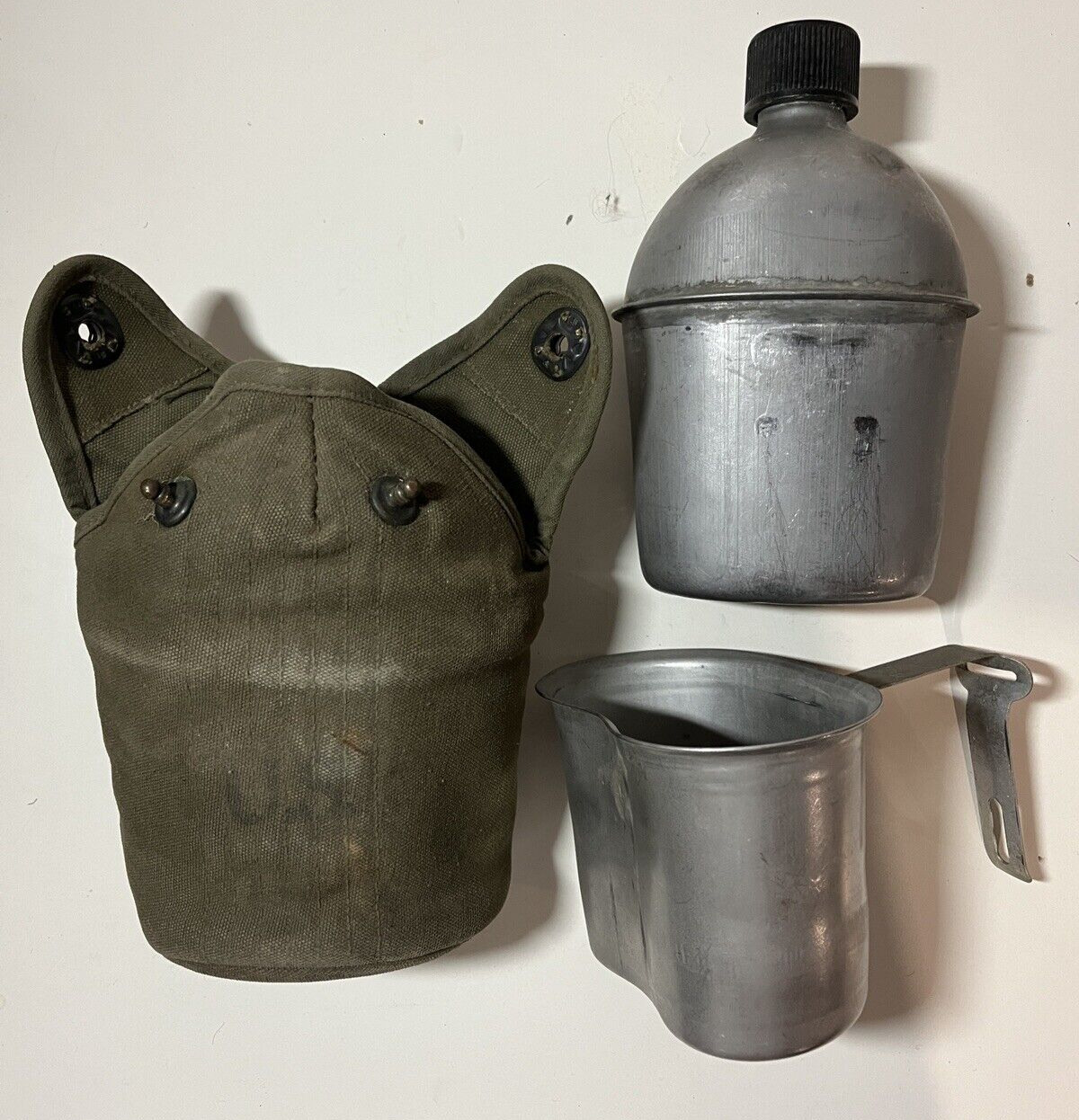 Vintage WWII US Army 1945 Dated Canteen, Cup, & Cover