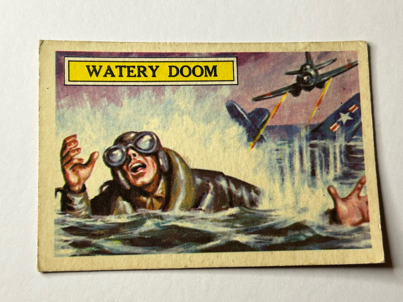 1965 A&BC Battle Cards #6 Watery Doom a376