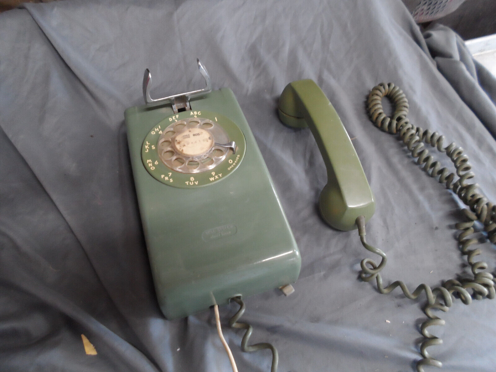 vintage rotary wall phone in avacado color (MVM)