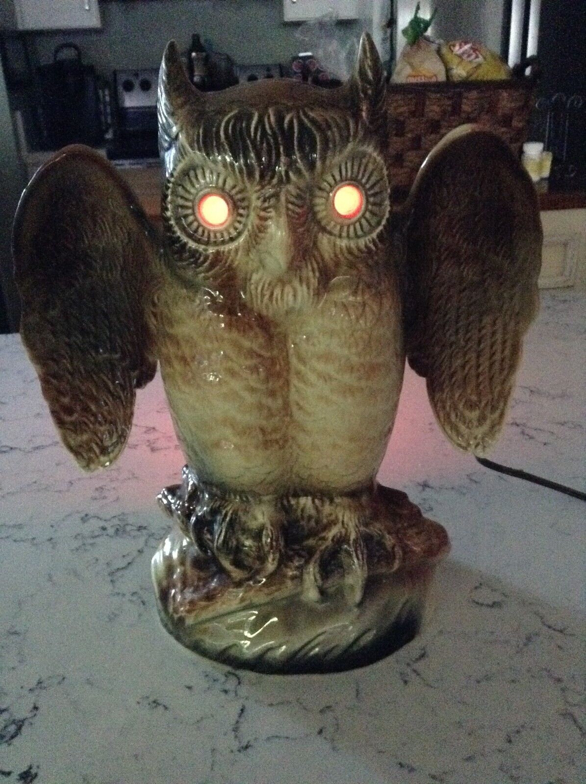 Vintage MCM Howard KRON Ceramic HORNED OWL TV LAMP  Excellent Working Condition