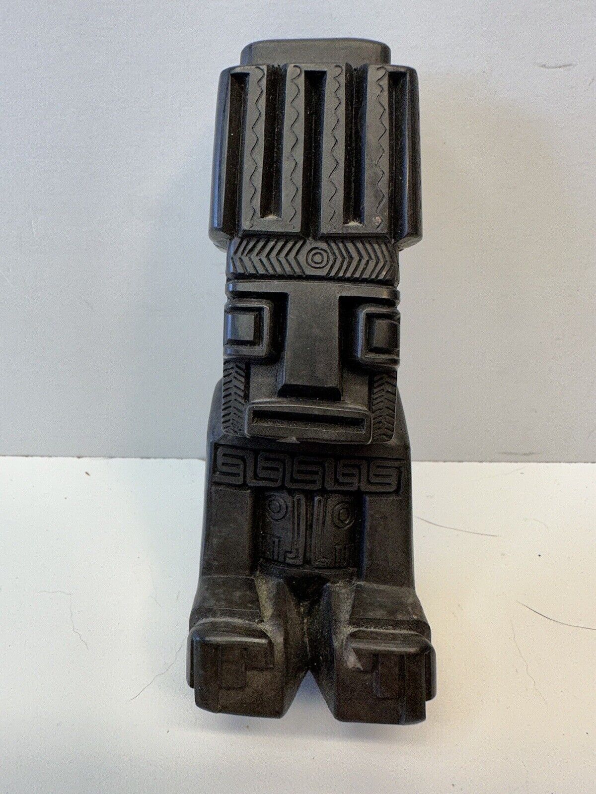 STONE HAND CARVED TIWANAKU FETISH SOUVENIR BOLIVIA ANCIENT FORM VTG SIGNED OOAK