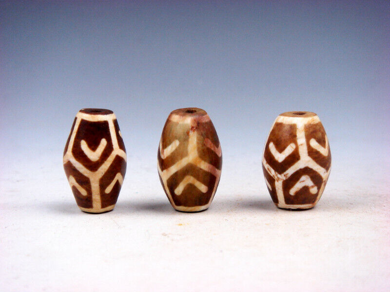 Set Of 3 Old Tibetan Crafted *6 Arrows* Pattern Dzi Beads #012520A