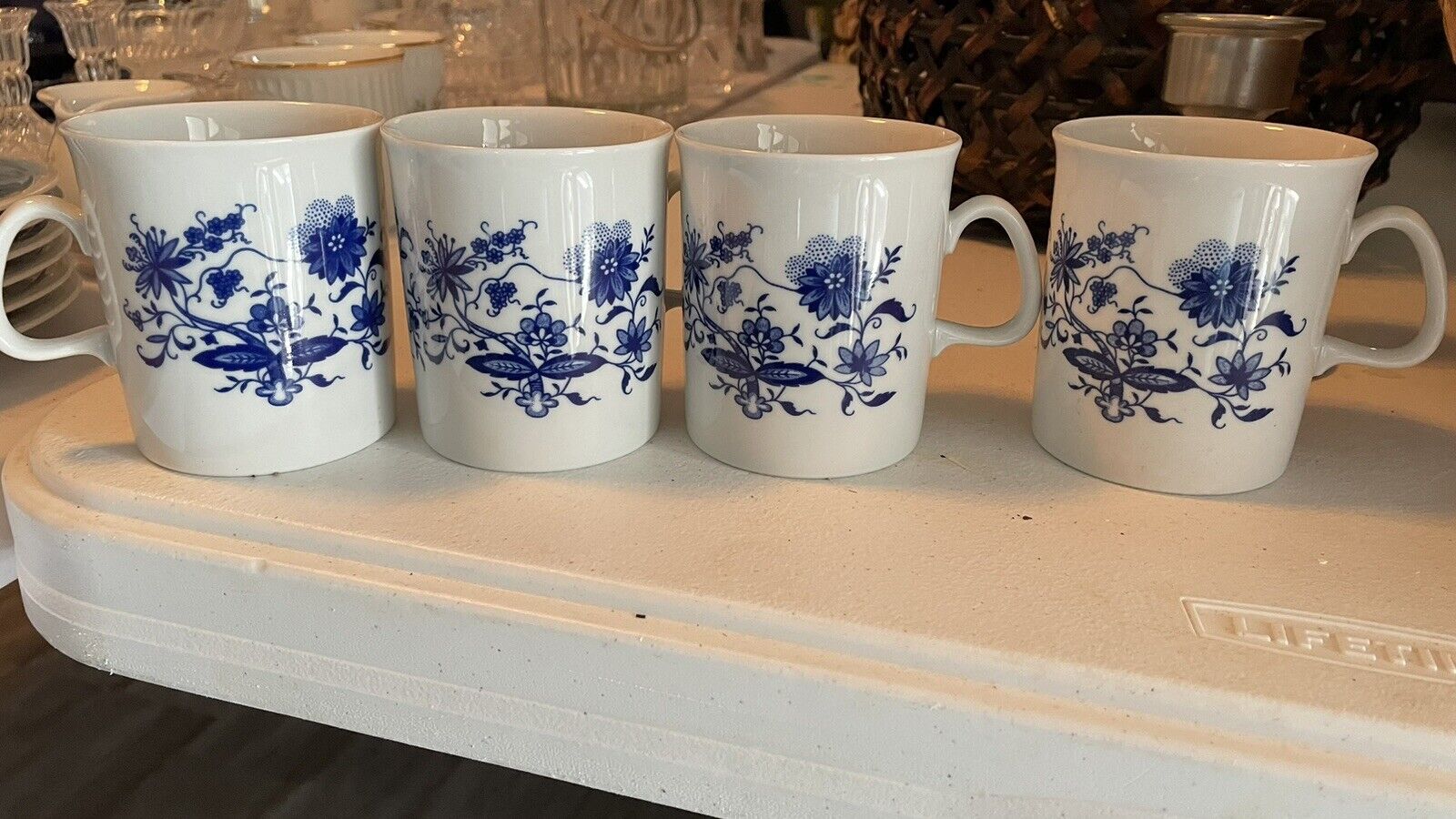 Set Of 4 Genuine JLMENAU GRAF VON HENNEBERG 1777, ECHT KOBALT Coffee Mugs.