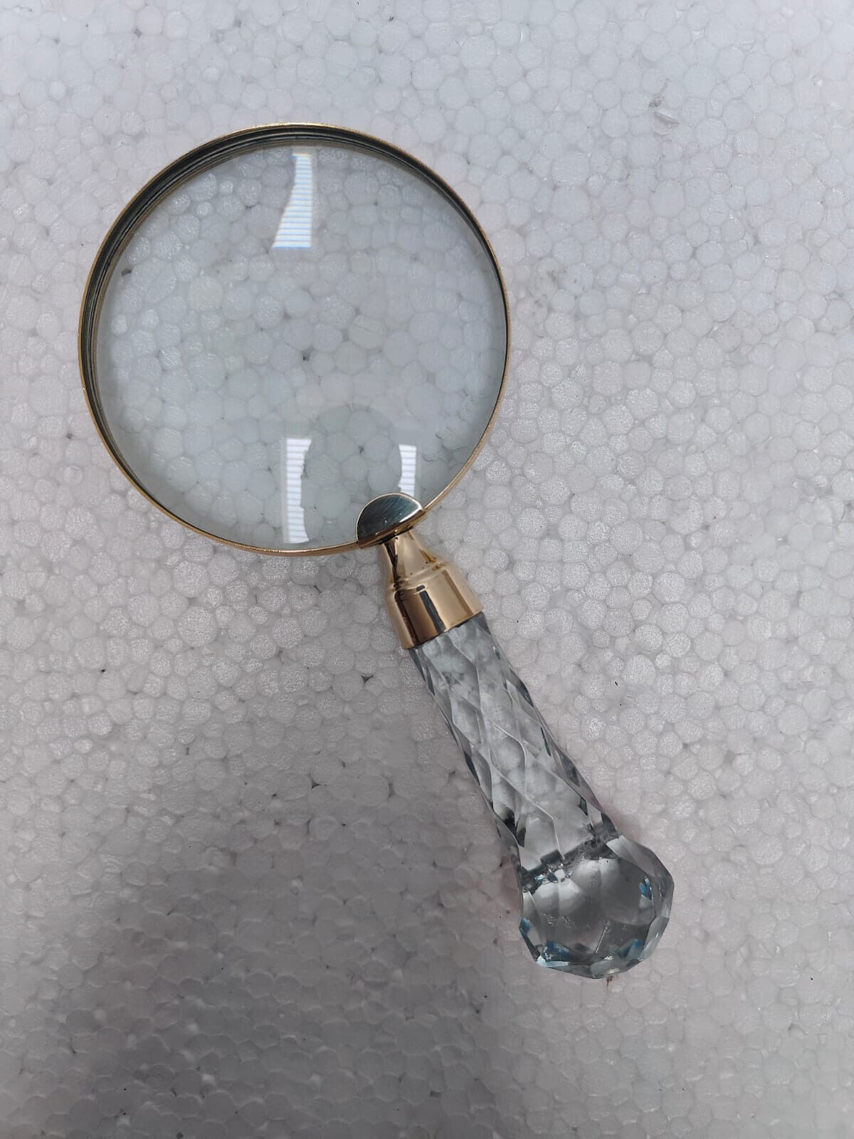 Antique Replica Style Beautiful Skillfully Glass Made Handle Magnifying Glass