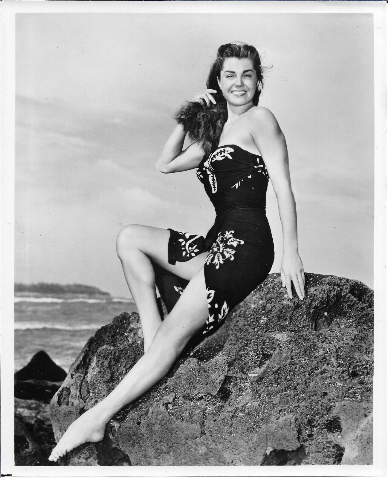 Esther Williams Celebrity Photograph Athlete Swimmer Actress Promotional 8x10
