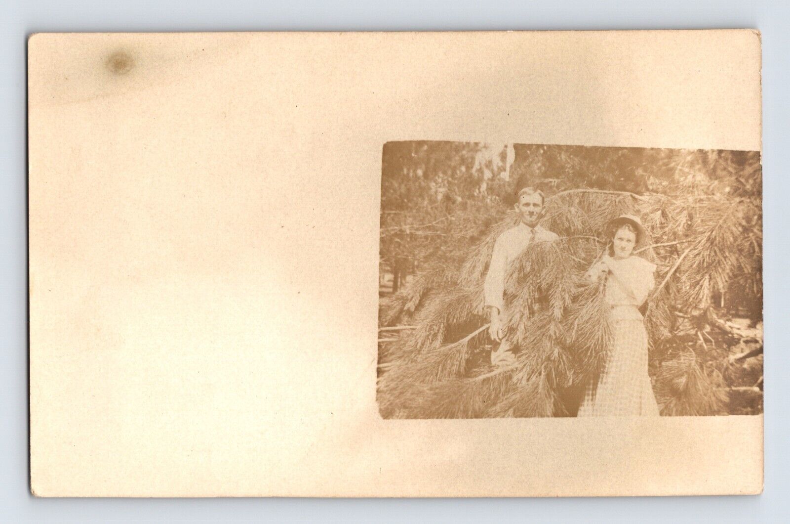 Postcard RPPC Colorado Lyons CO Portrait Husband Wife 1910s Unposted AZO