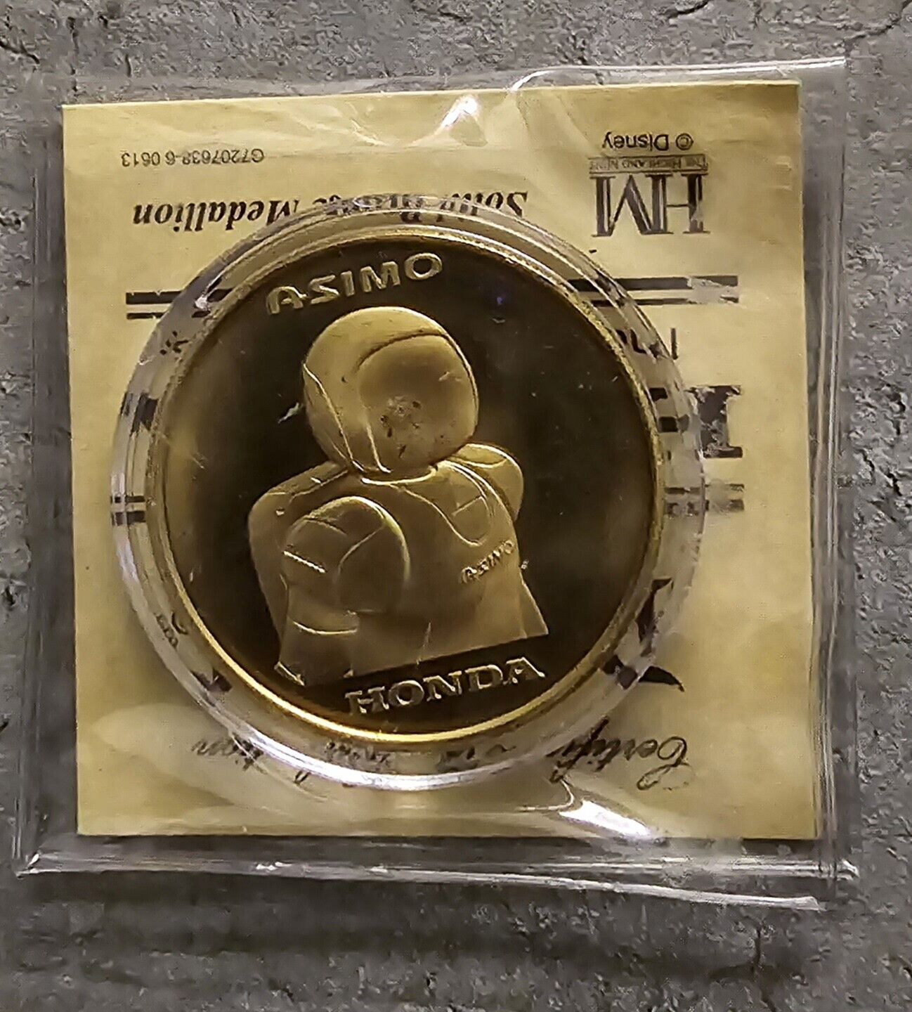 Disneyland Innoventions Honda Asimo Robot Solid Bronze Medallion Coin Innovation