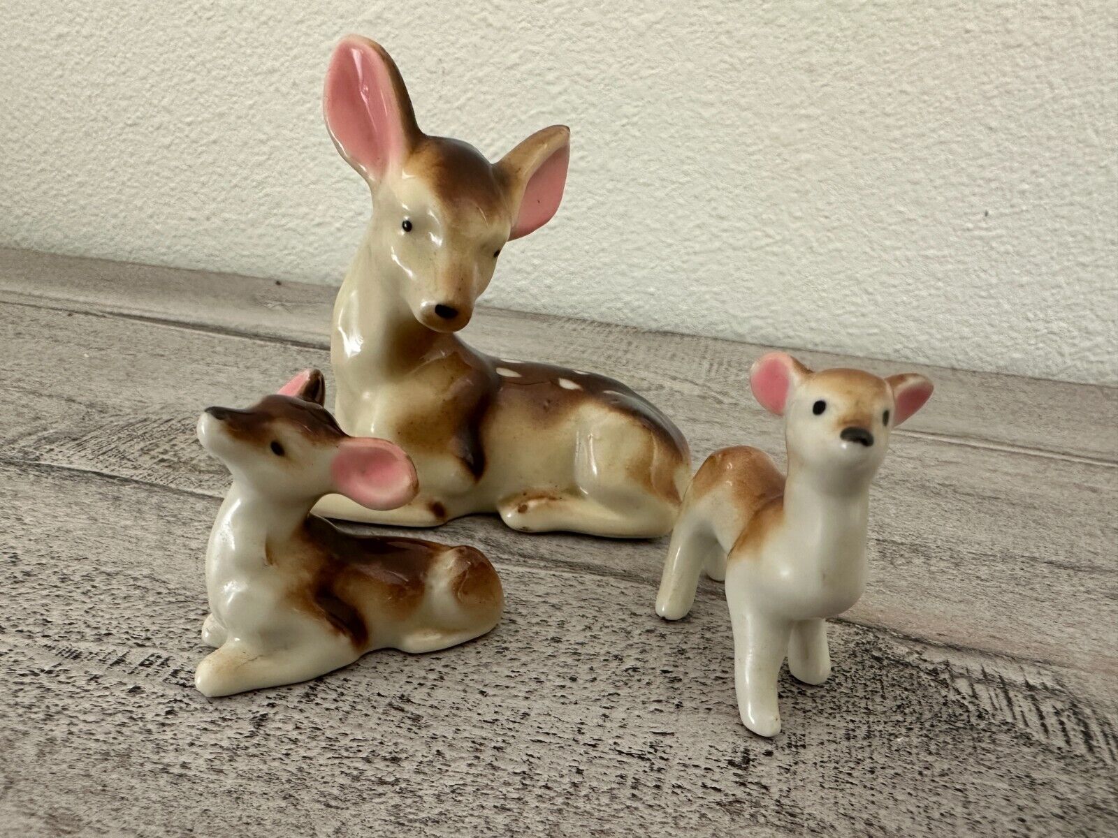 VIntage Deer Doe Fawns Porcelain Figurine Set of 3 Made in Japan