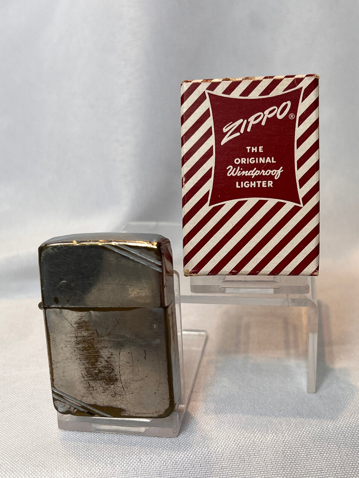 1936-1940 WW2 Era Zippo Lighter Diagonal Lines 16 Hole Mismatch Insert In Box