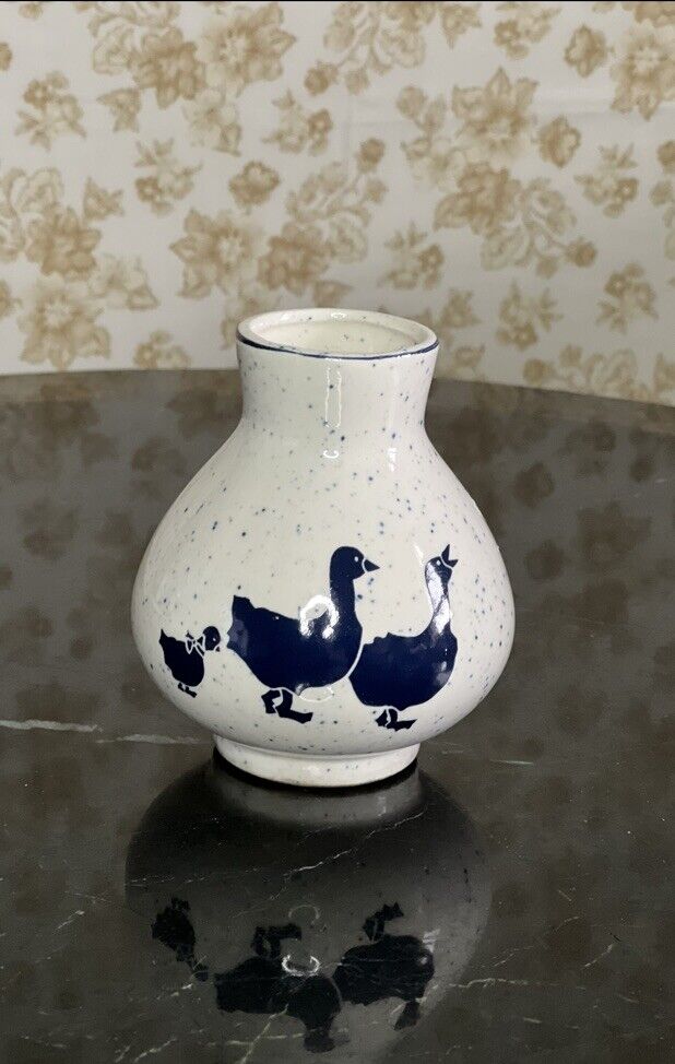 Small Vintage Speckled Duck Vase