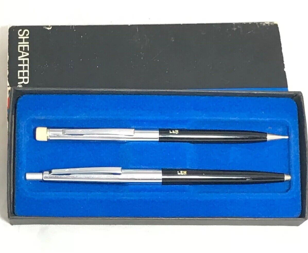 Vintage Sheaffer A812 Pen Mechanical Pencil Set in original box Monogrammed LEN