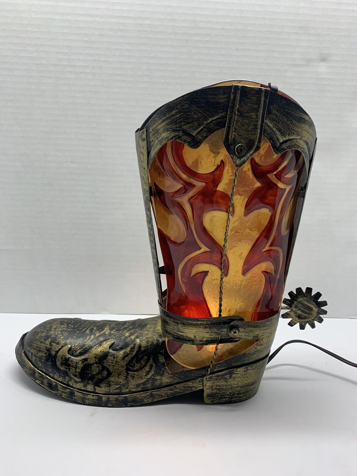 GORGEOUS VINTAGE Cowboy Boot Table Lamp Western Decor WORKS GREAT - LOOK