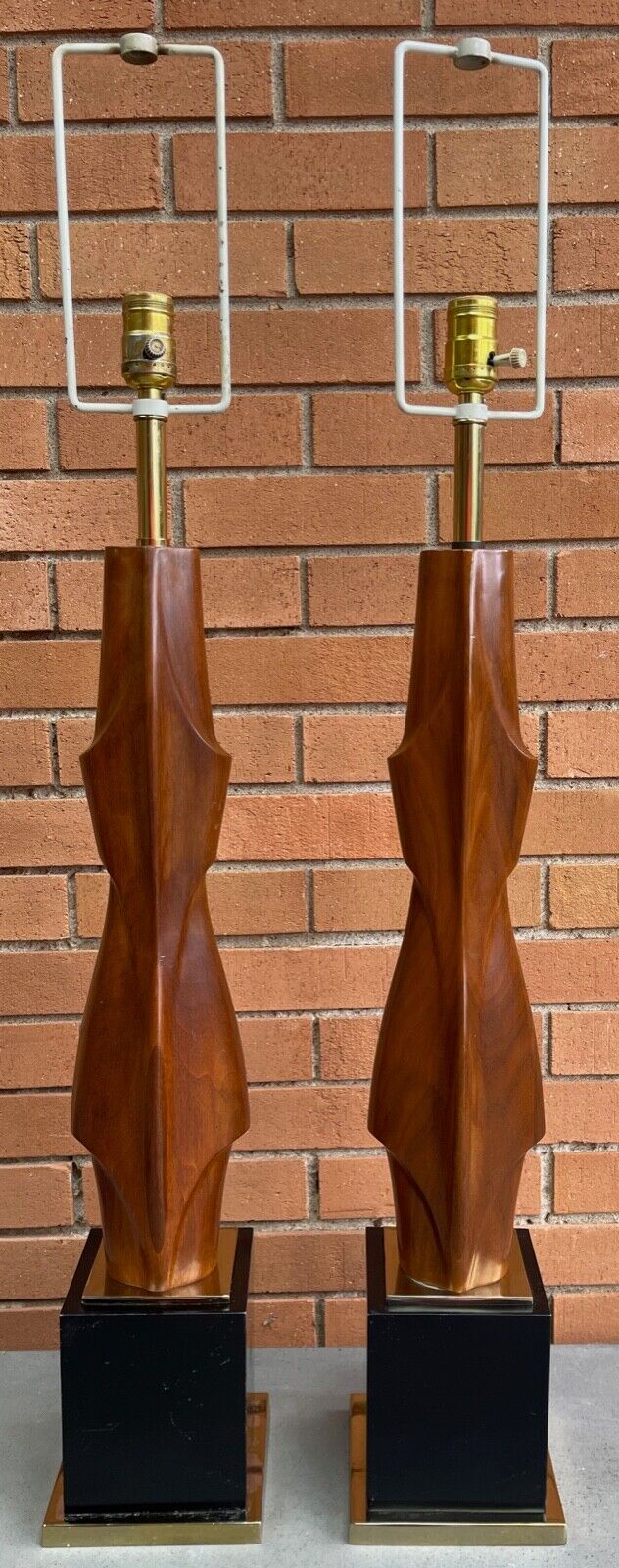 Pair Large Vintage 60s Walnut Wood Metal Laurel Lamps Mid Century Modern Lights