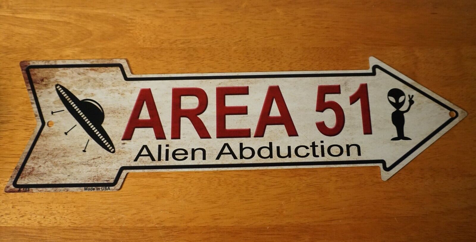 Area 51 Arrow Sign Halloween Home Decor Alien Abduction UFO Space Ship NEW