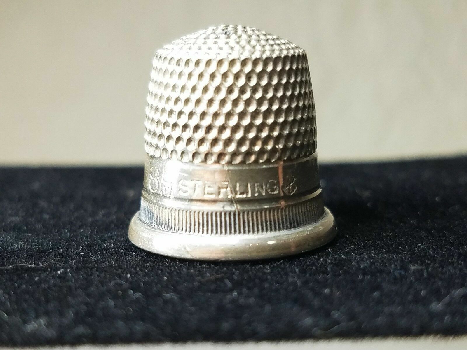 Antique Sterling Silver 8 Thimble  Circa 1940s
