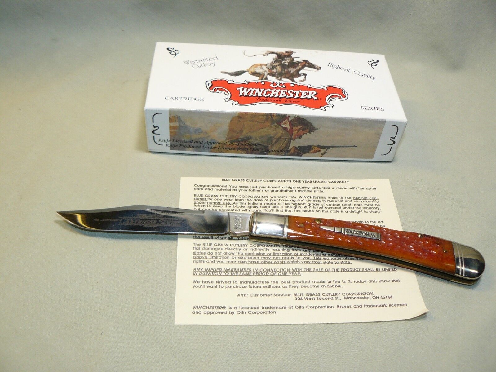 1994 Winchester Cartridge Series W18 19107 Burnt Orange Bone Knife w/Box & Card