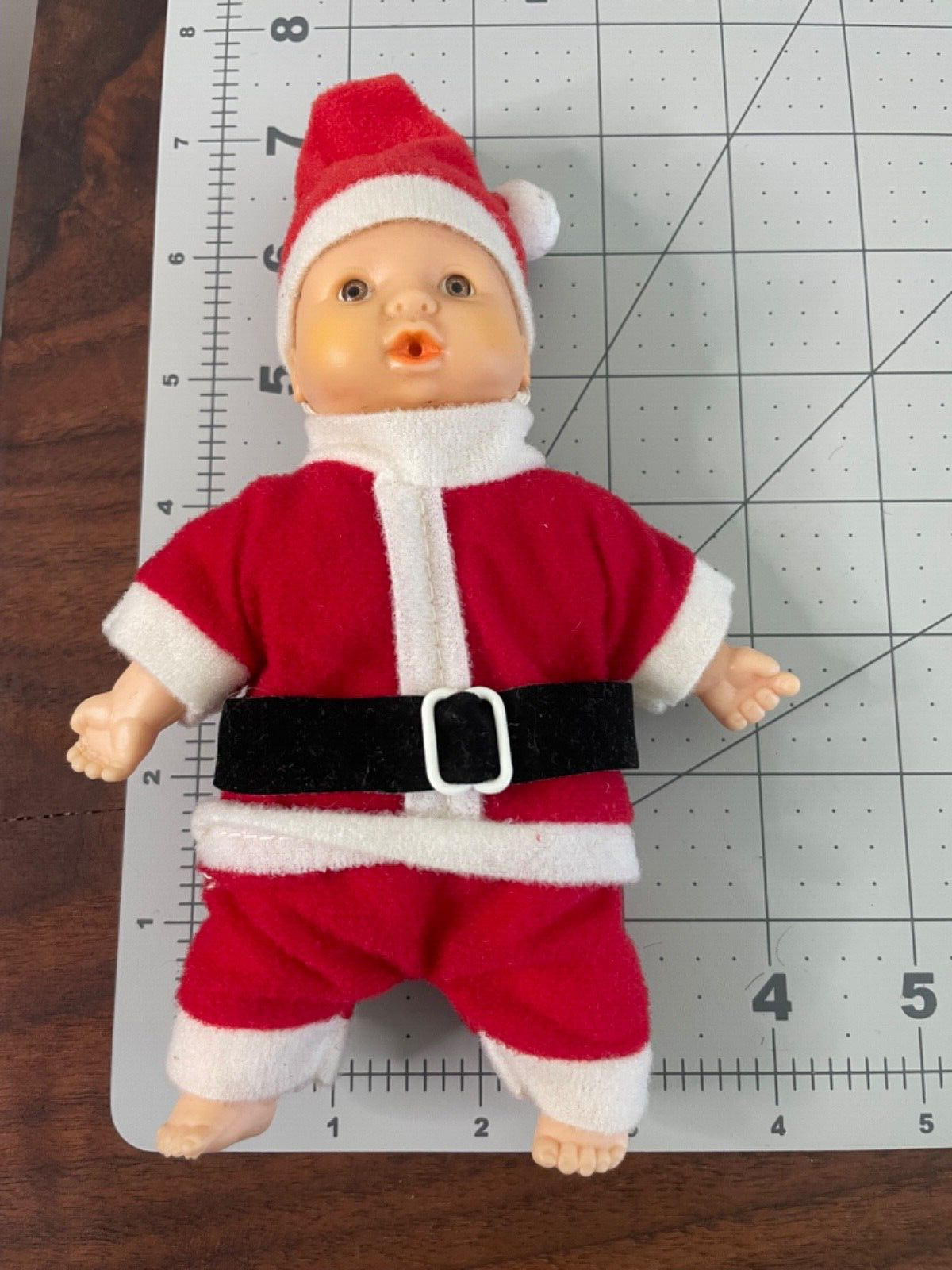 Vintage Unbranded Baby Dressed As Santa Claus 6 Inch Doll Cloth Body (N)