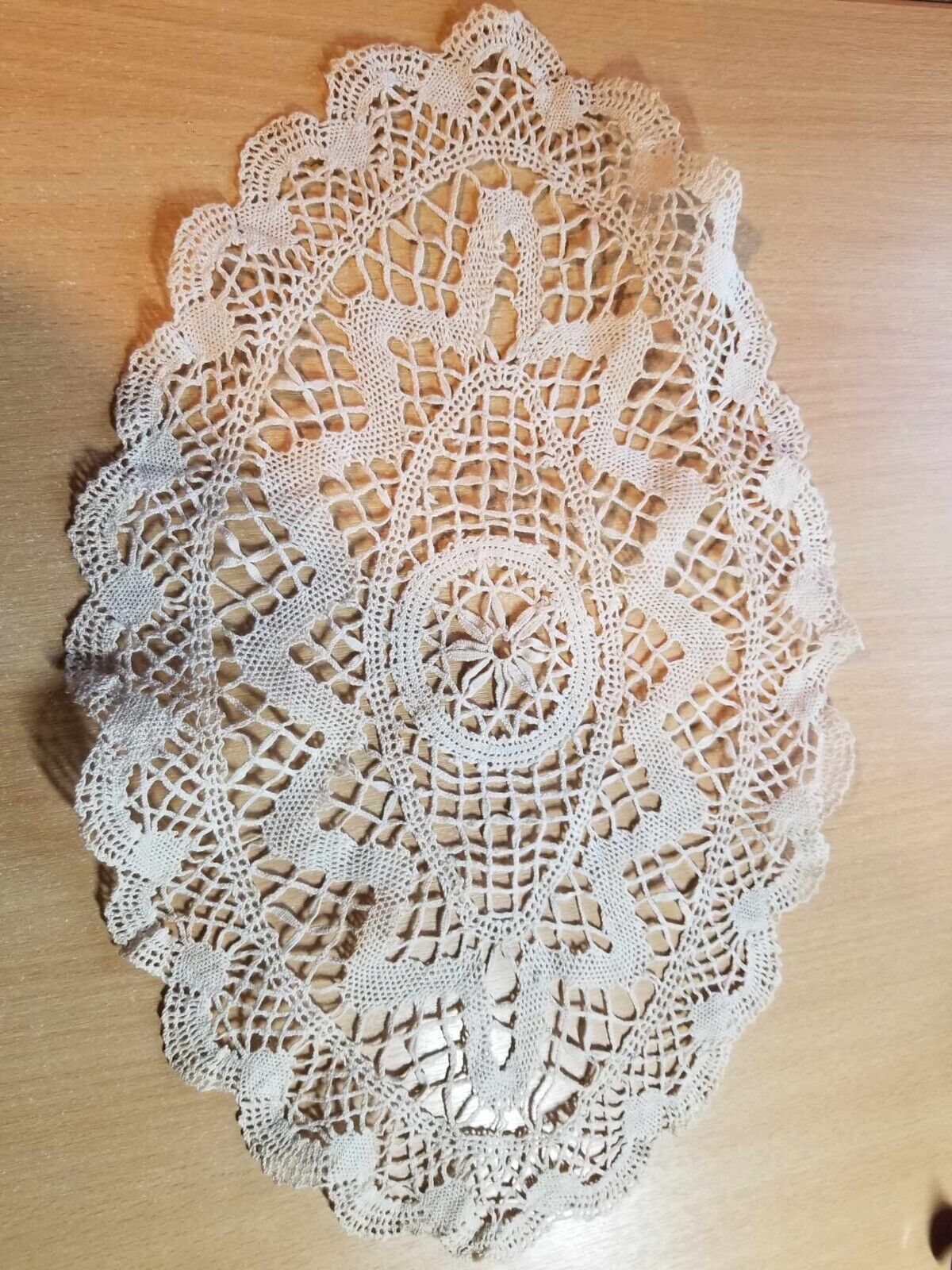 Antique Vintage Handmade Lace Crochet Vase Mat Doily OVAL 16 inches