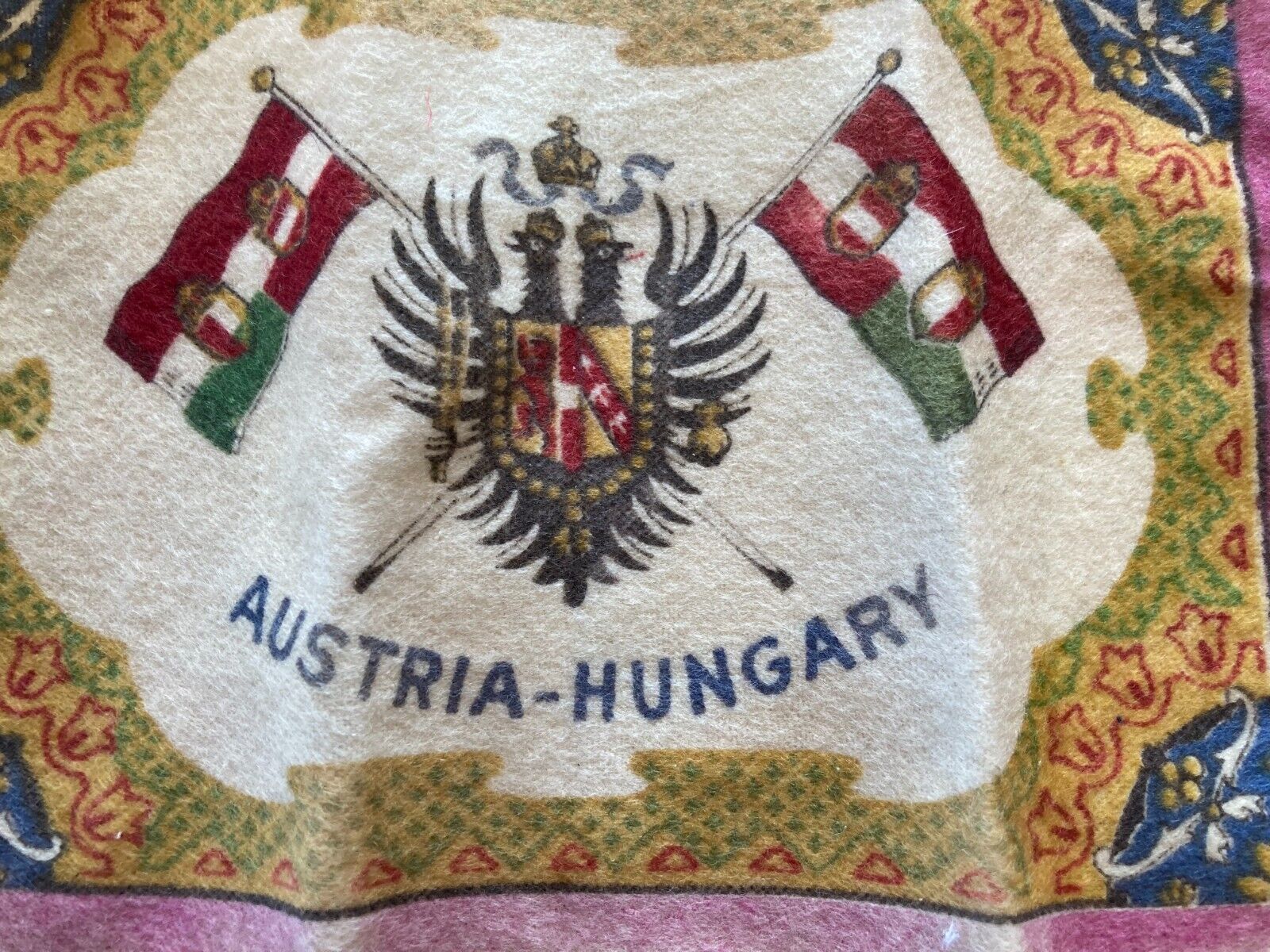 c1914 WWI era Tobacco Cigarette Felt AUSTRIA - HUNGARY Flag Banner Central Power
