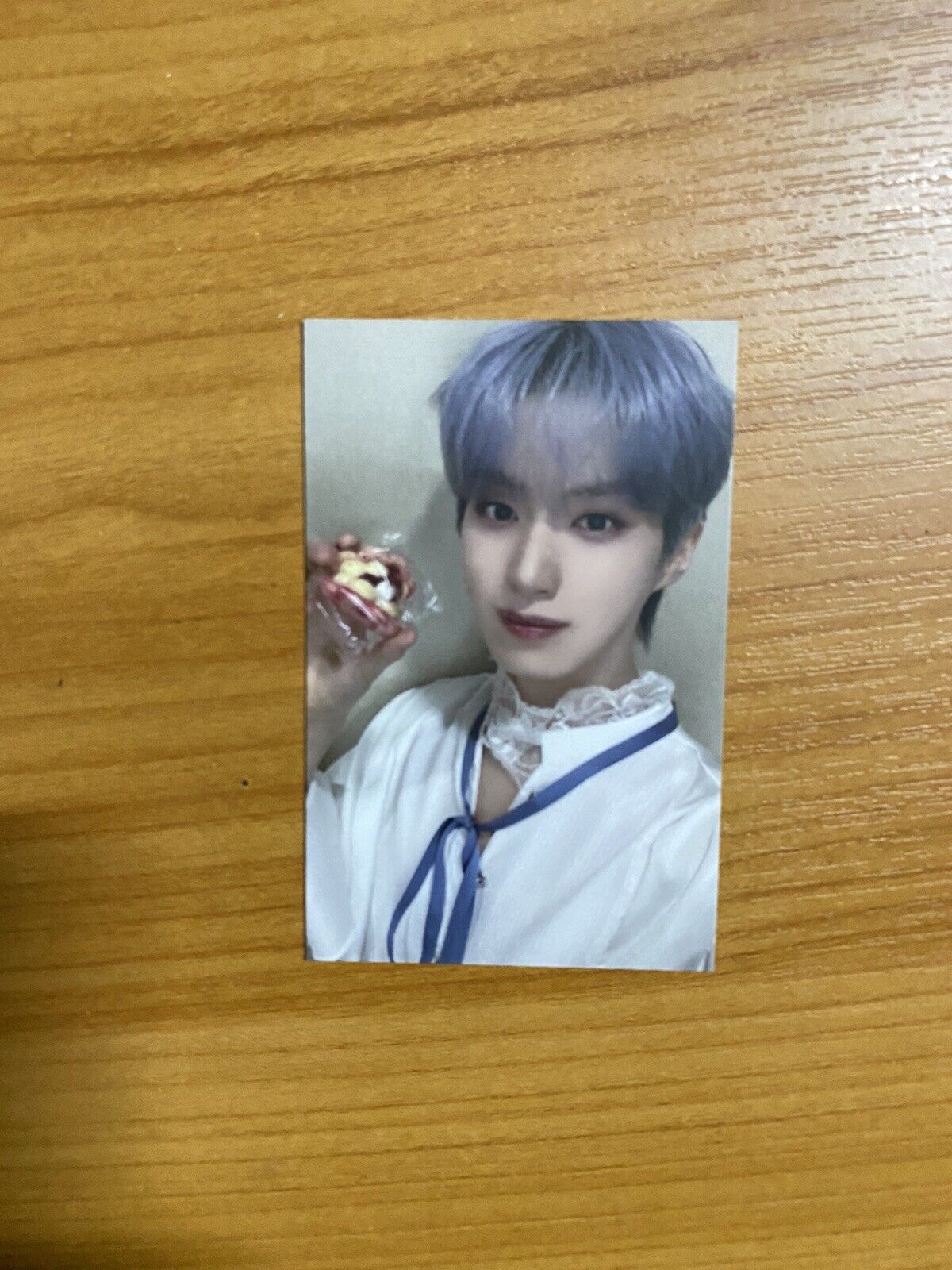 COMBINED FAST SHIPPING ONEUS Xion Cafe Macaron Photocard