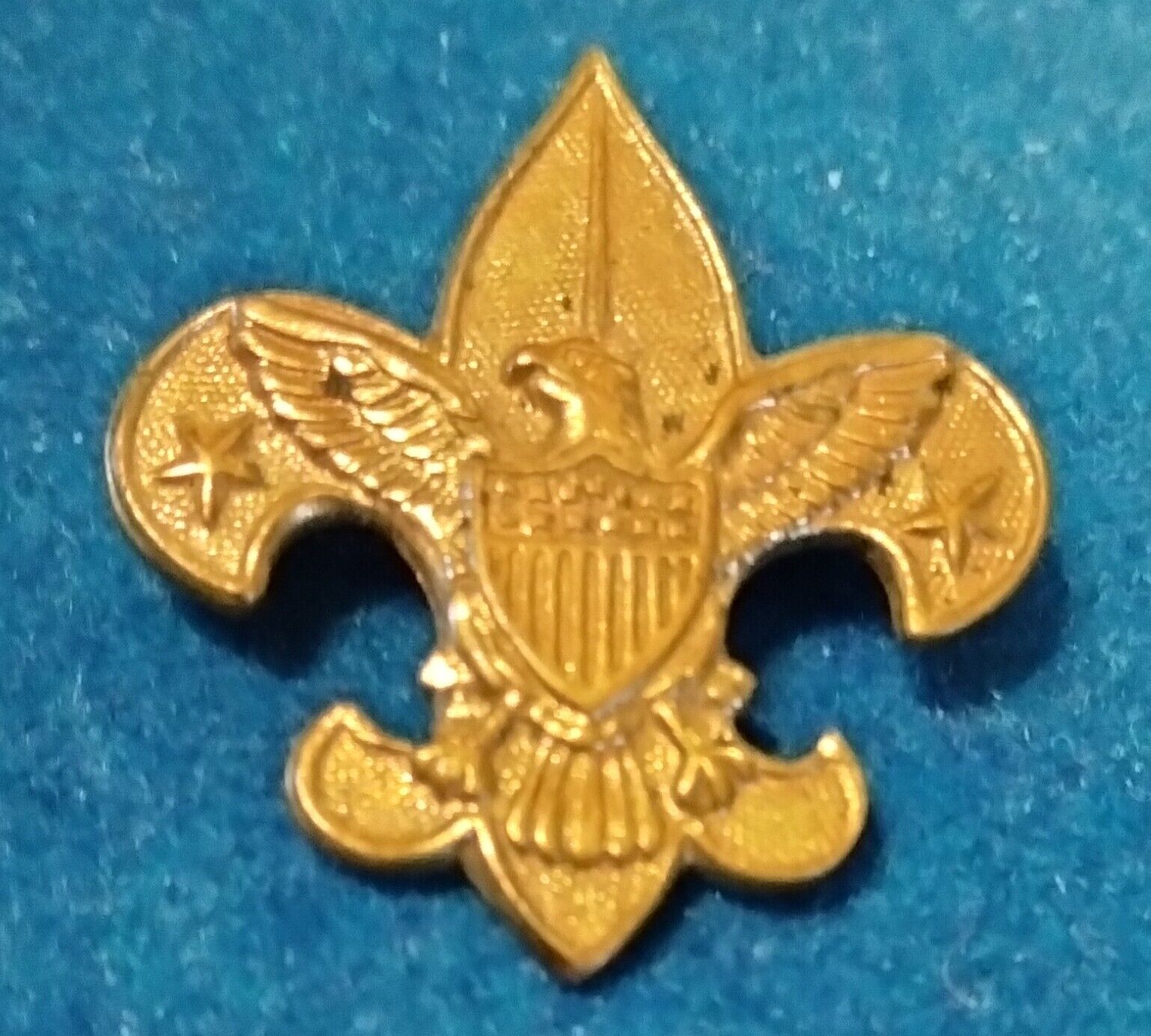 Vintage patent 1911  Boy Scout BSA  Scout Pin