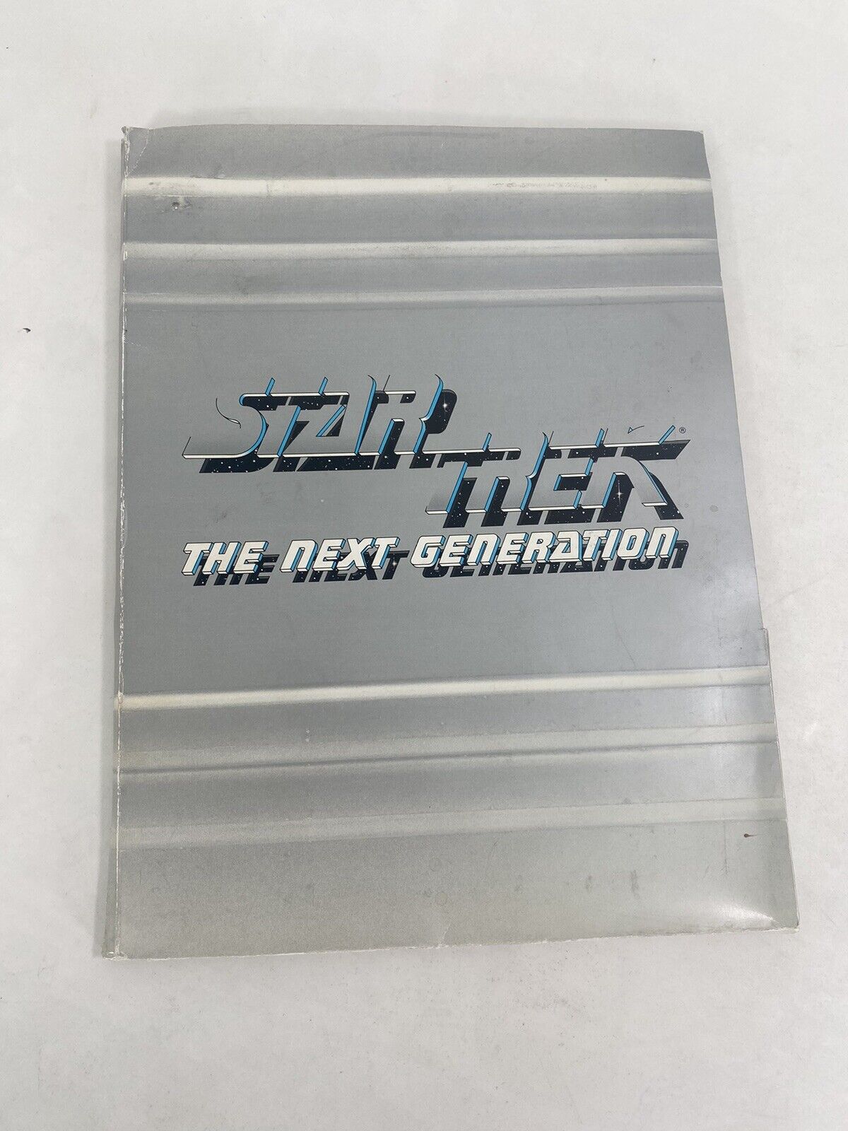 1987 Star Trek Next Generation press kit folder 2 photos press features VINTAGE