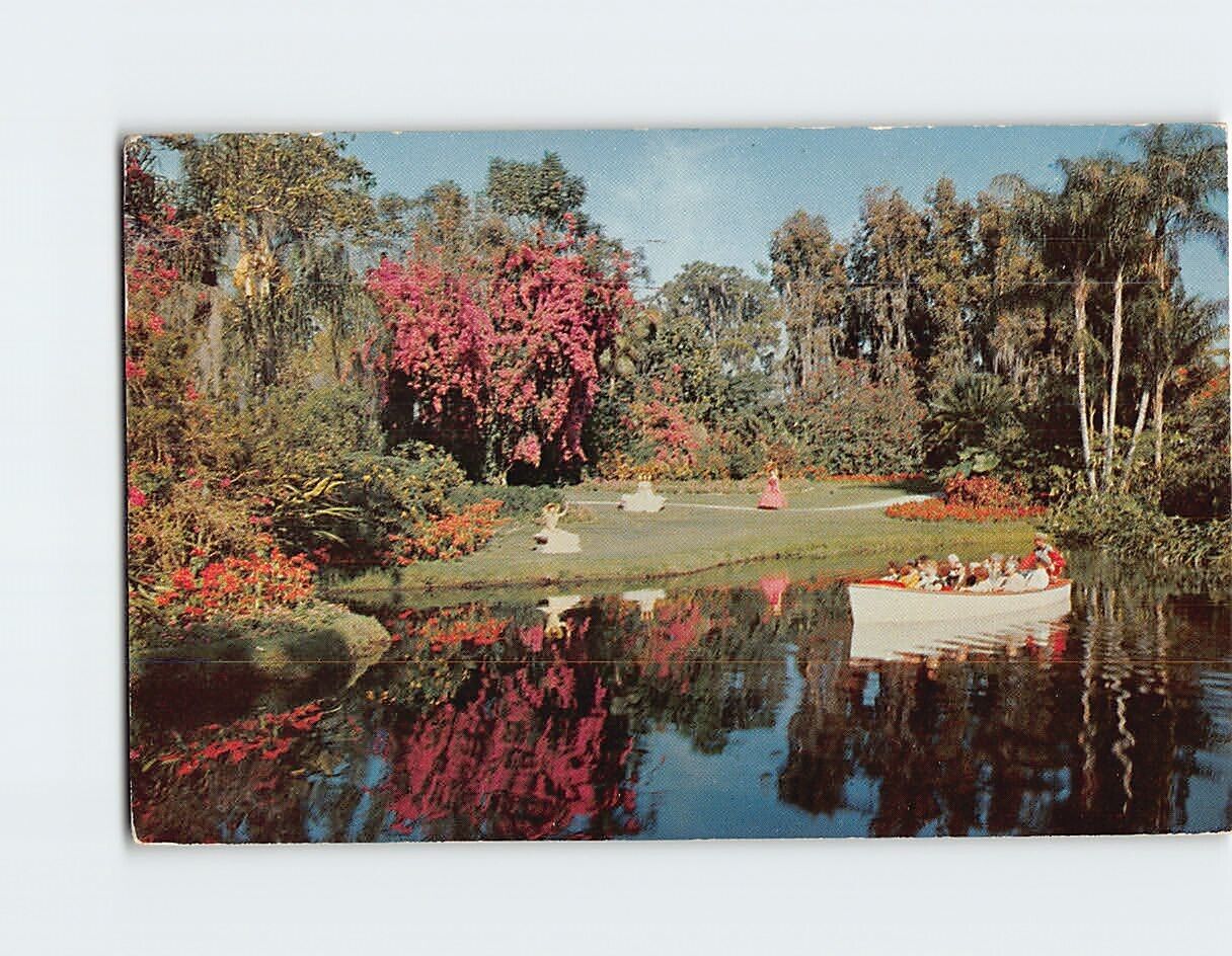 Postcard A Lovely Florida Garden Scene Florida USA