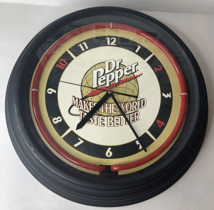 Vintage Dr Pepper Clock 2000 Makes The World Taste Better Rare WORKS‼️