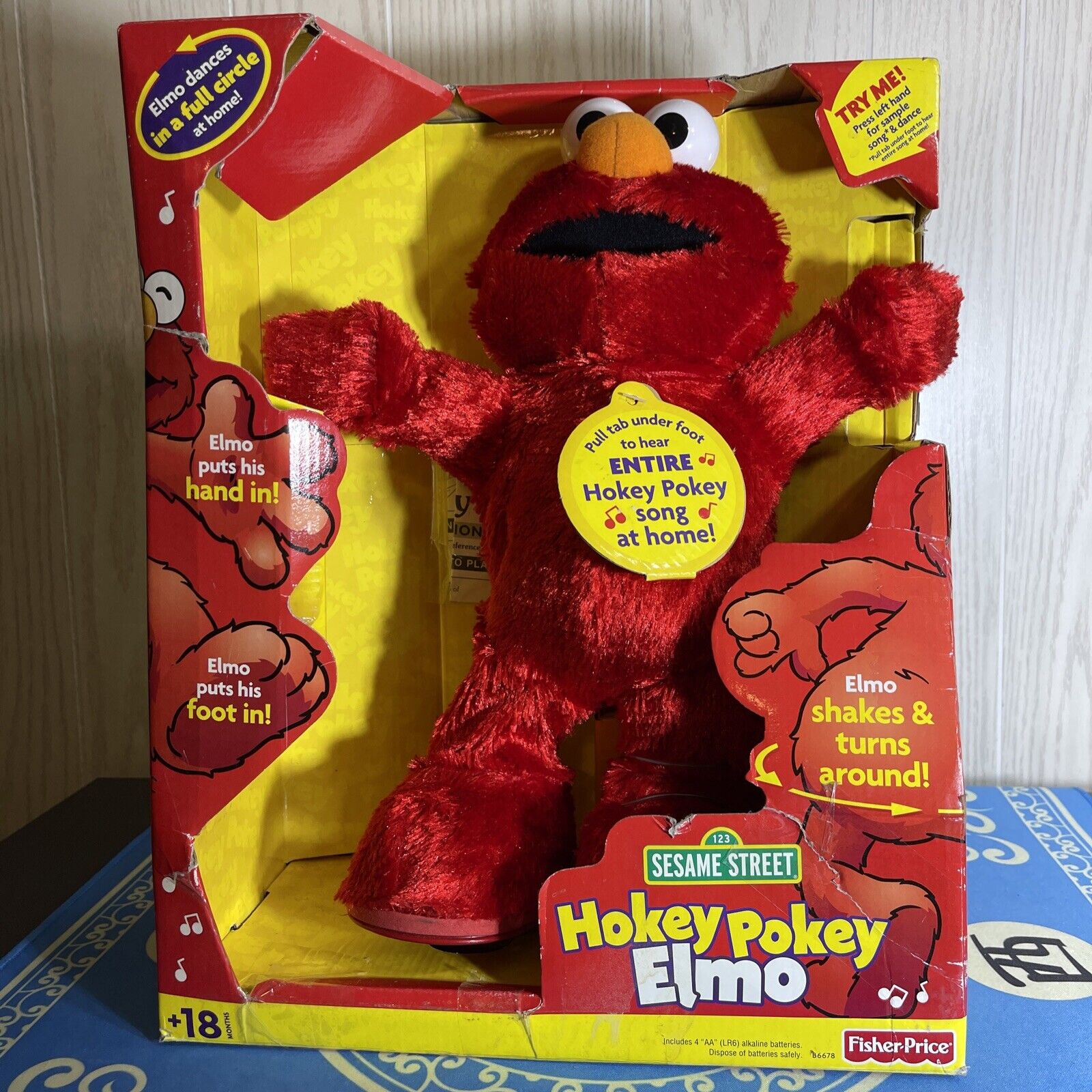 2002 Hokey Pokey Elmo Sesame Street Fisher Mattel Collectible New In Box 4-22yrs