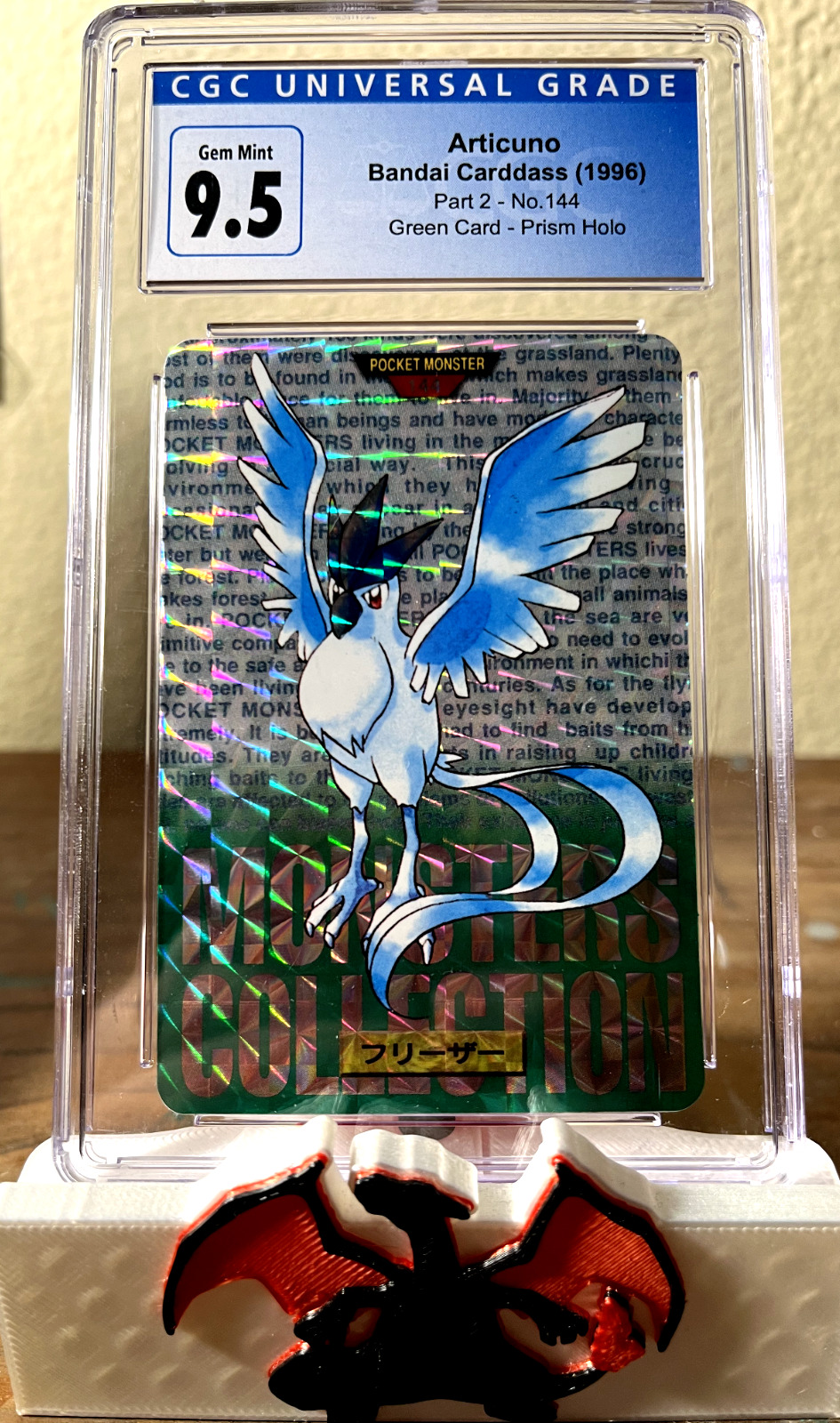 1996 Bandai Carddass Pokemon Green Card #144 Articuno - Prism Holo CGC 9.5