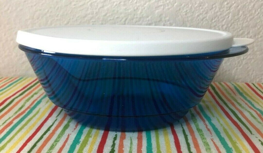 Tupperware Clearly Elegant Acrylic Bowl Sheer Blue w/ Ivory Seal 4 Cups New 