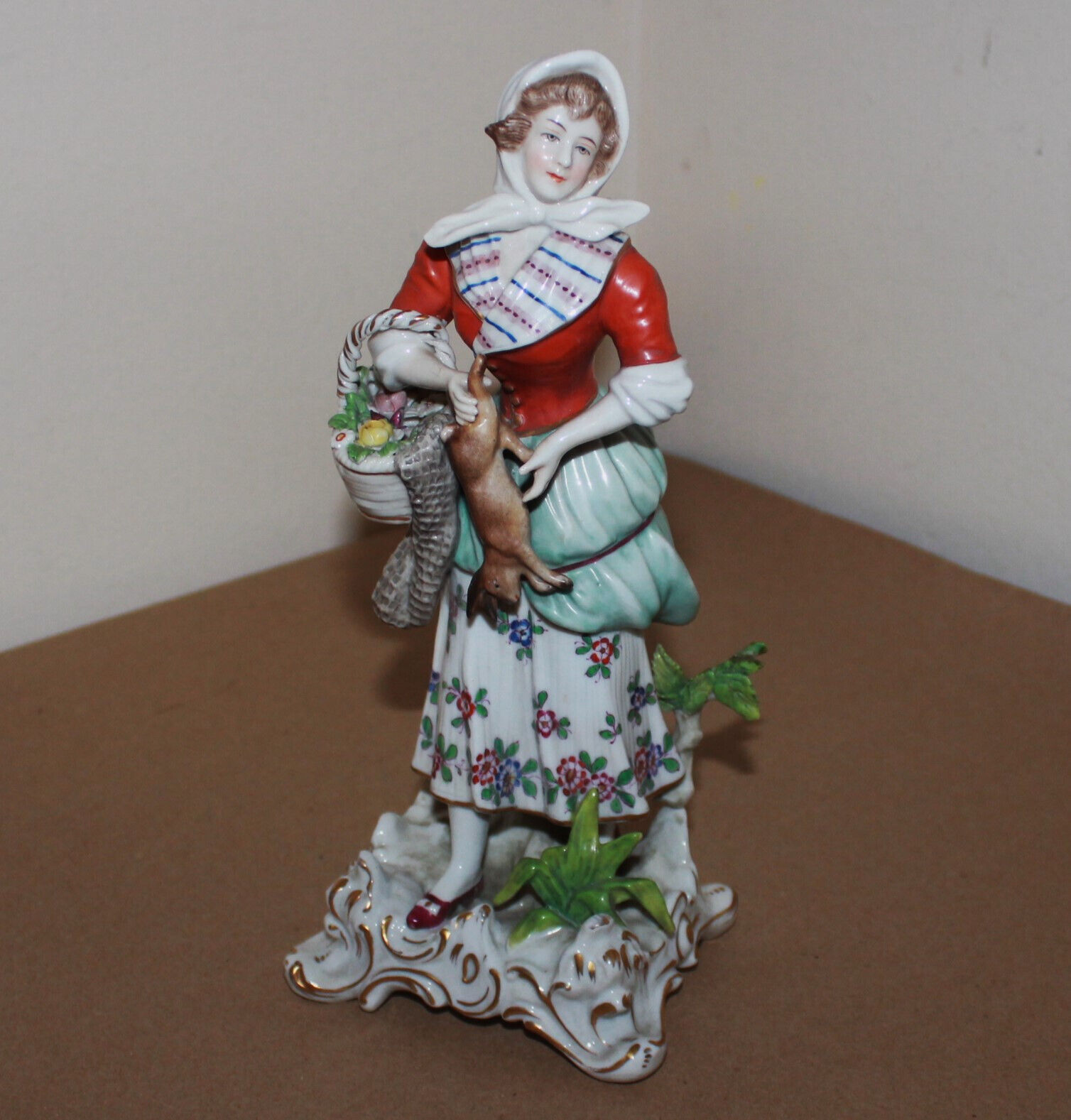 Antique Ludwigsburg Porcelain Figurine 1764-1793 Carl Eugen Woman & Rabbit 8.5\