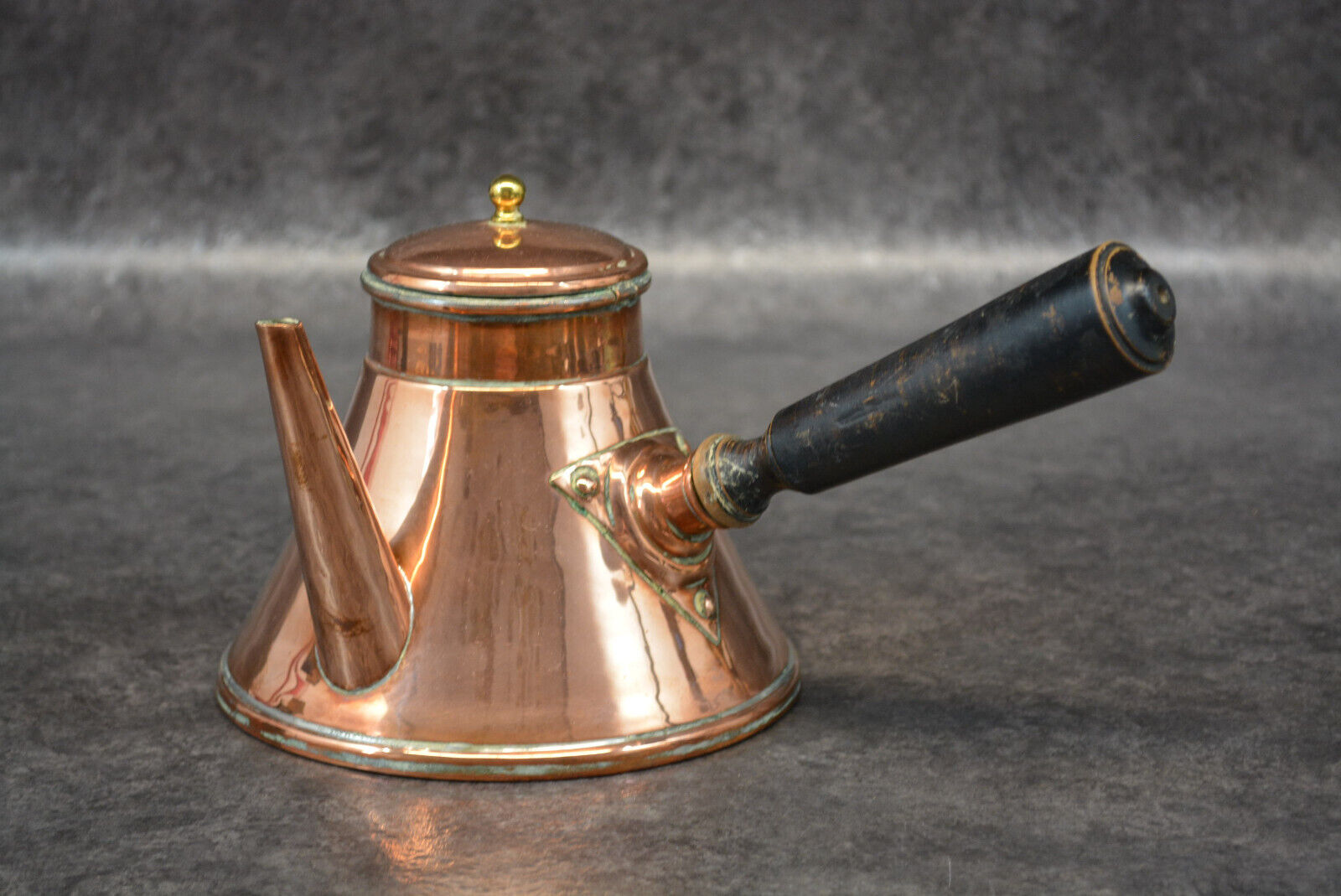 Vintage French original copper kettle villedieu ref AP164