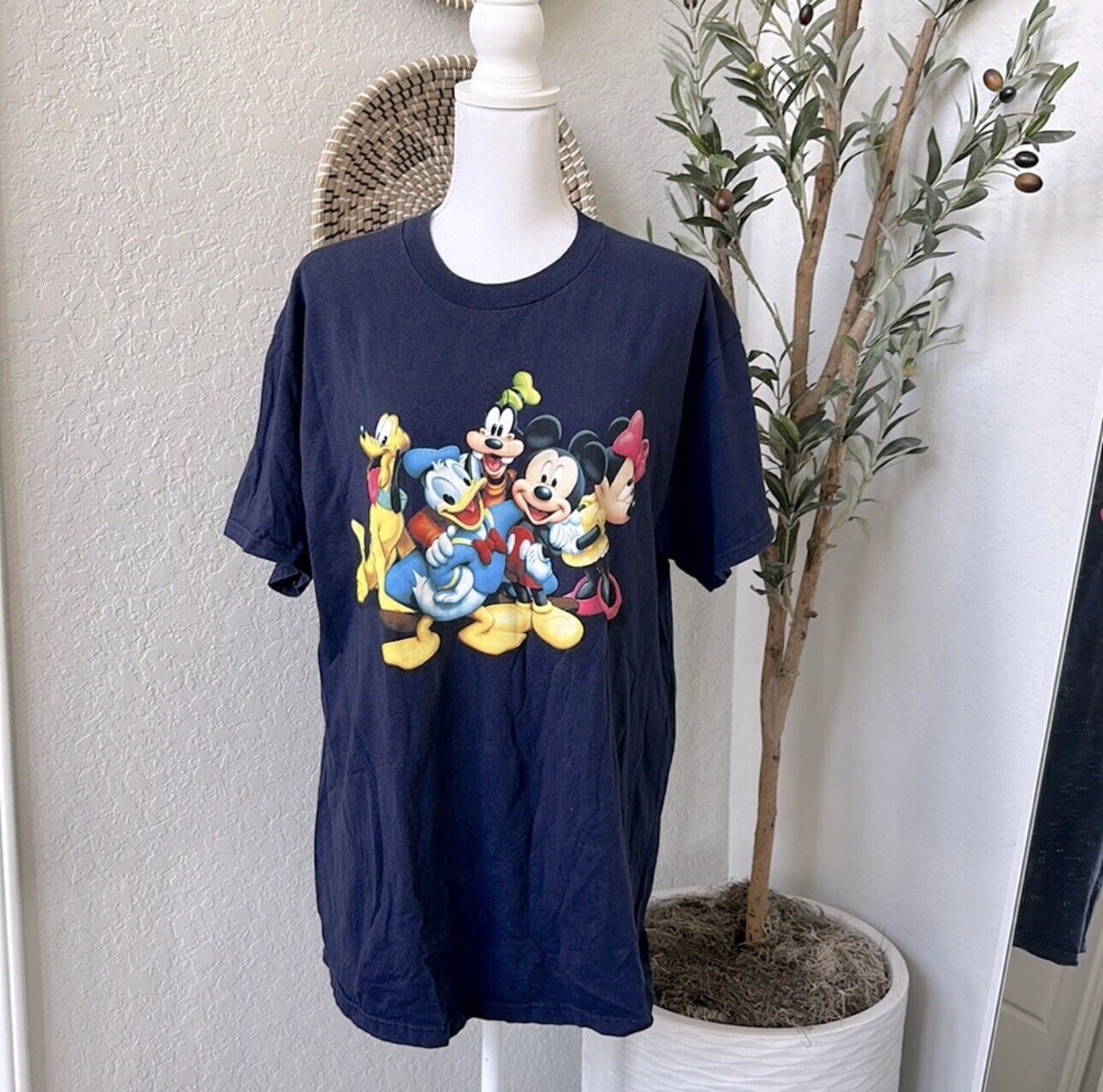 Disney’s Jerry Leigh Mickey & Friends 2007-2009 graphic Tee Vintage Adult Large