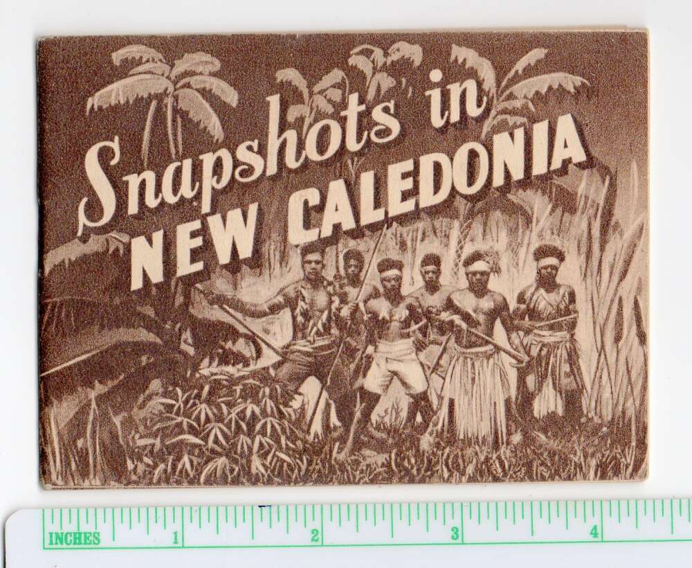 New Caledonia Island Scenes Buildings Beaches People 11 Page Booklet AA69145