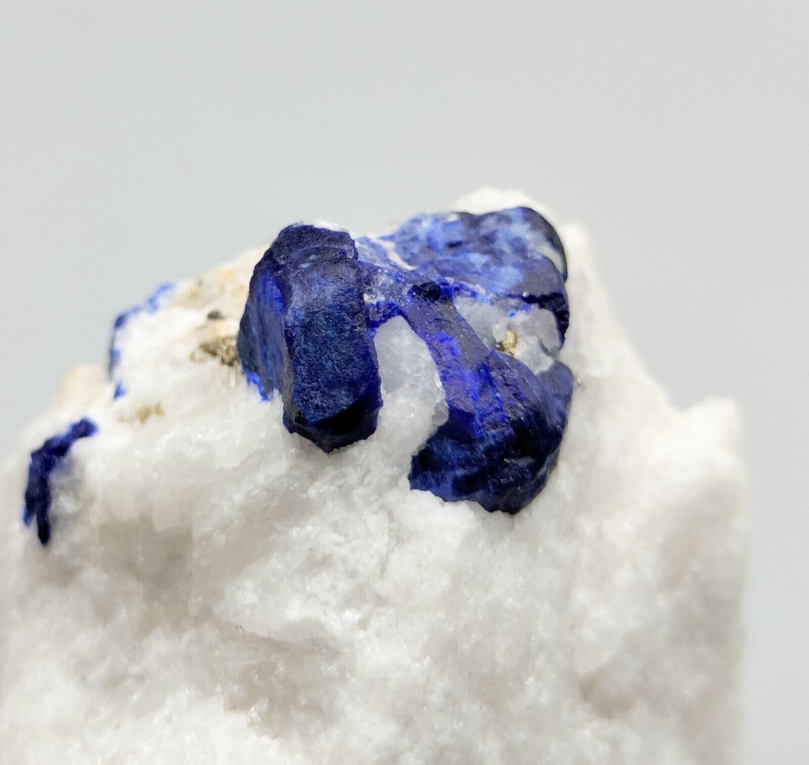 109 Gram Gorgeous Natural Rare Top Blue Lazurite Specimen@ Afghanistan